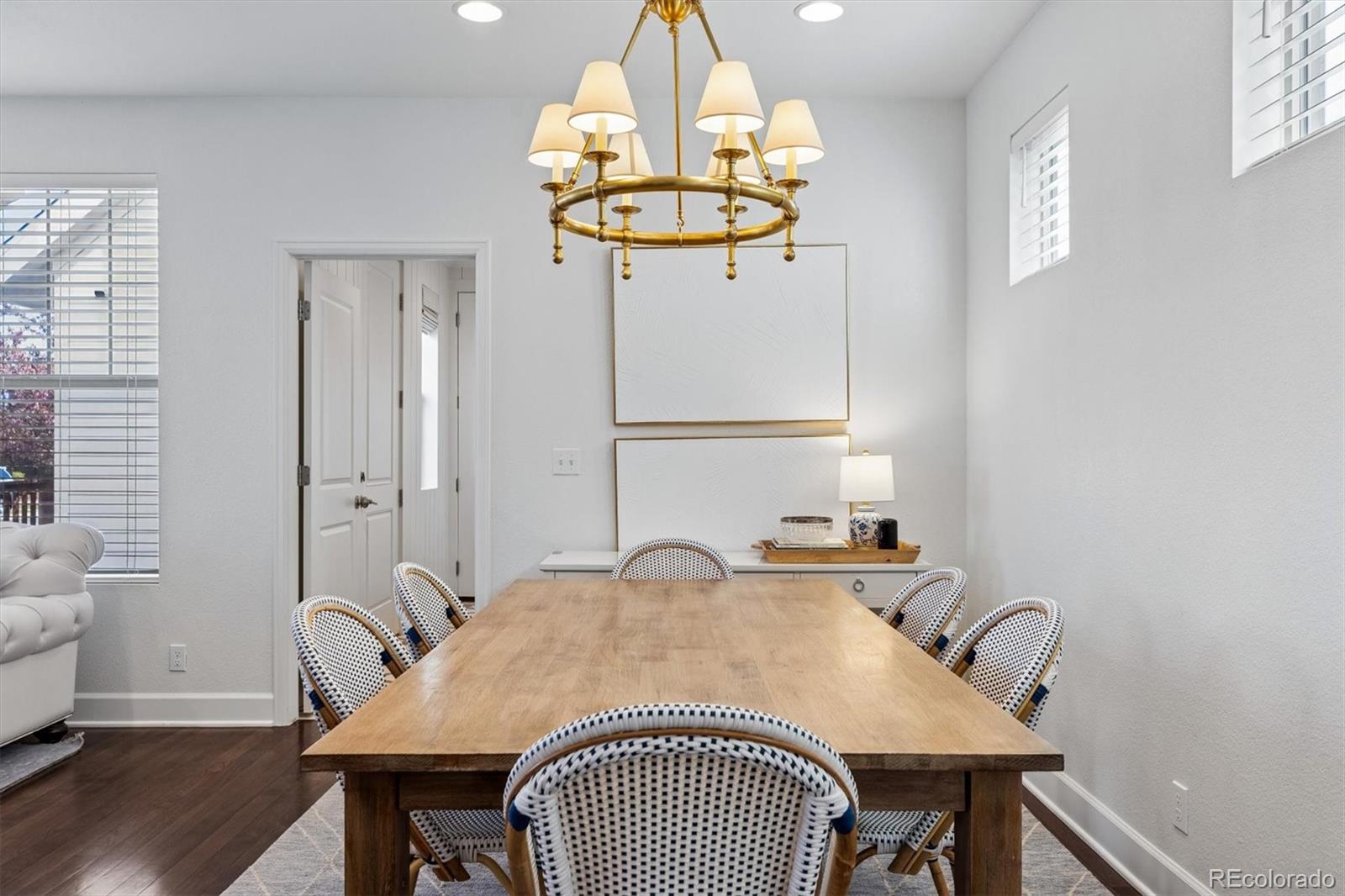 MLS Image #14 for 8448 e 49th place,denver, Colorado