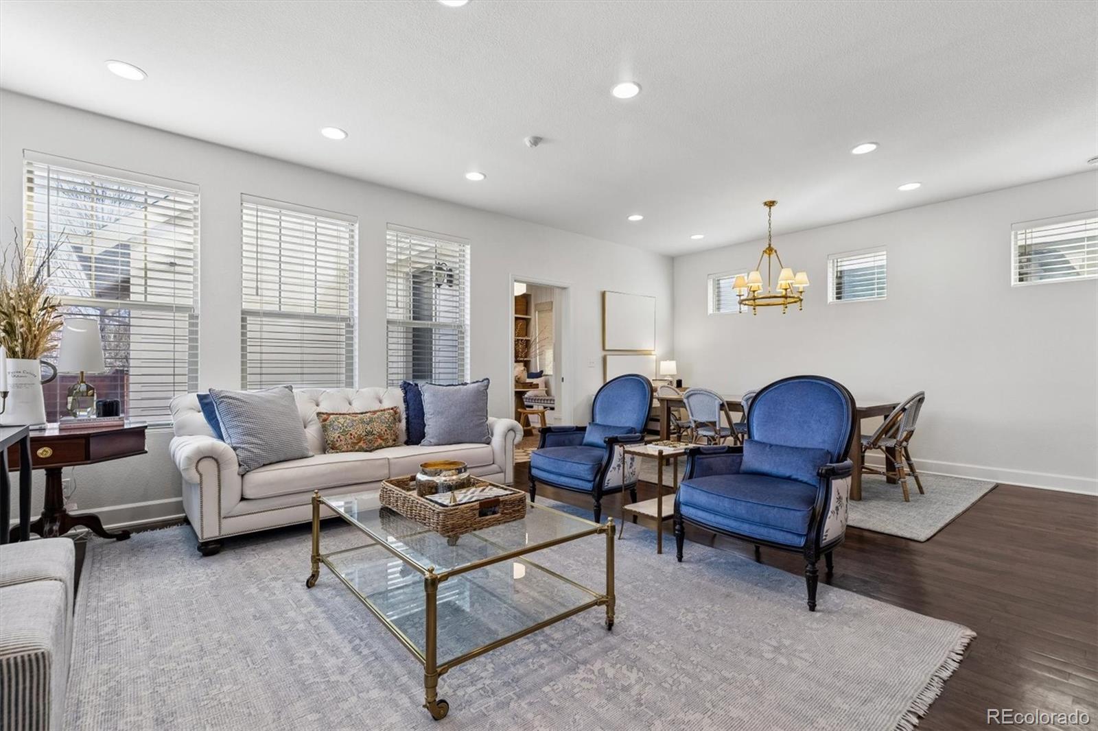 MLS Image #17 for 8448 e 49th place,denver, Colorado