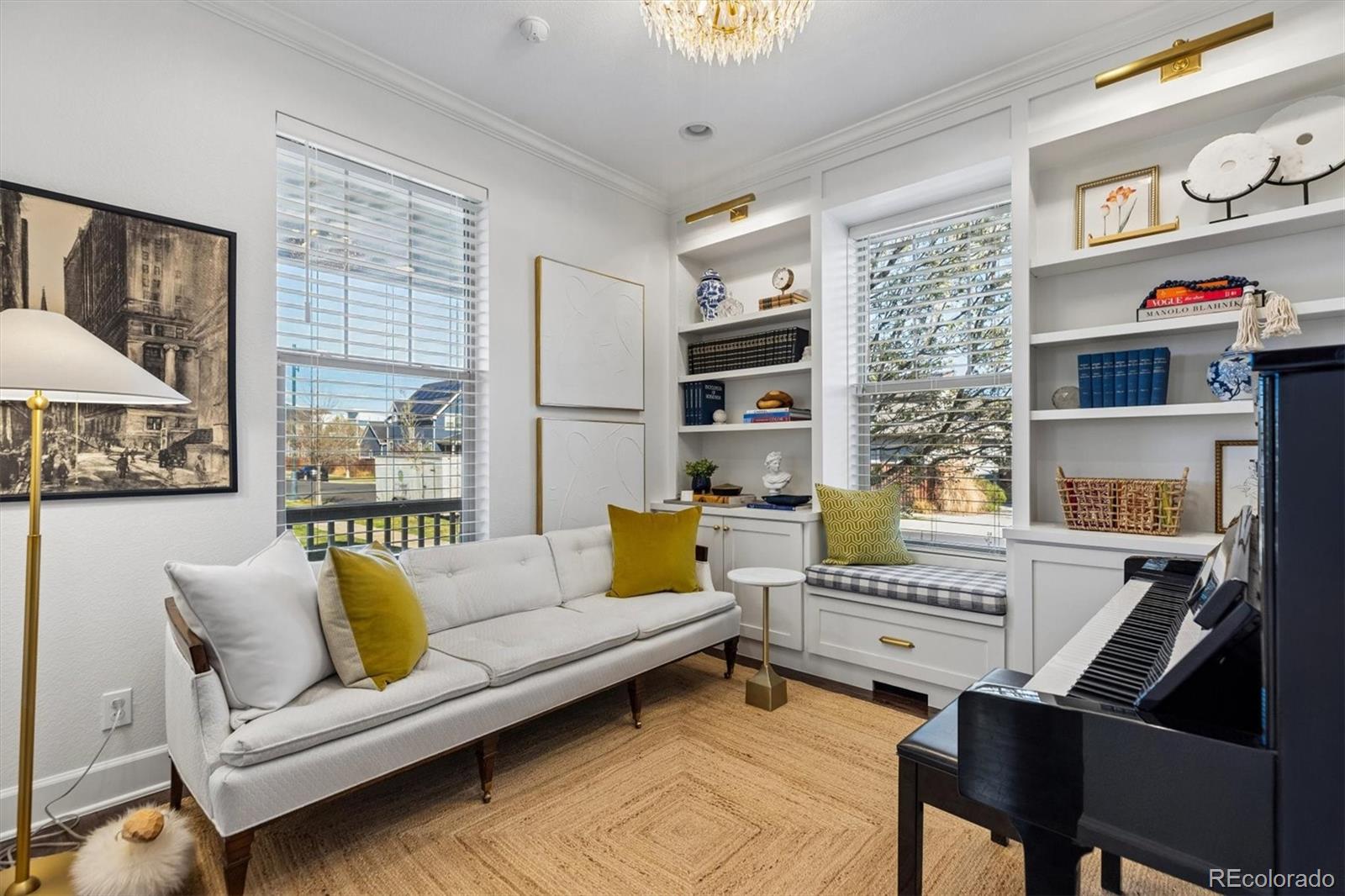 MLS Image #7 for 8448 e 49th place,denver, Colorado