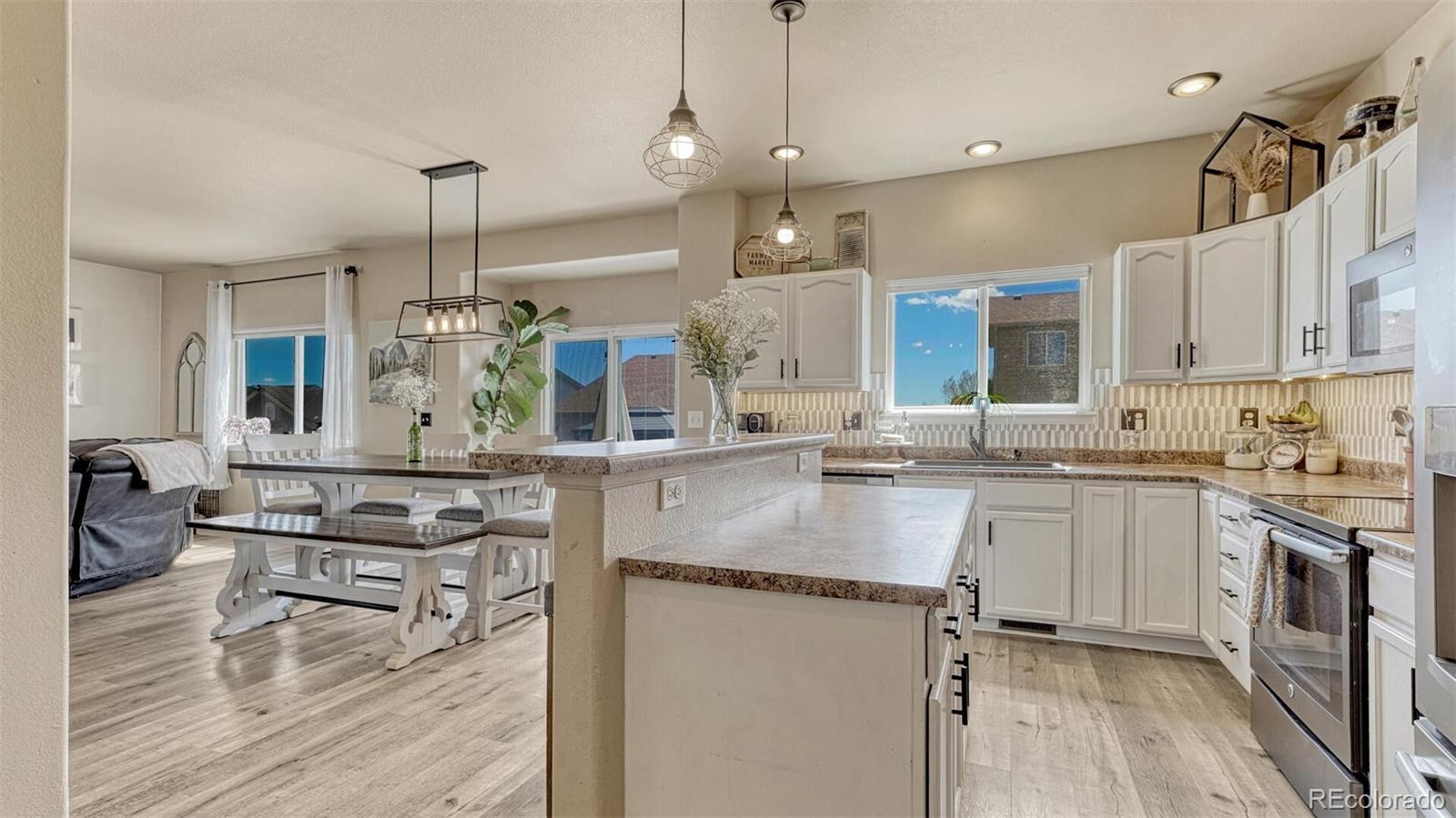 MLS Image #9 for 8329  freestar way,colorado springs, Colorado