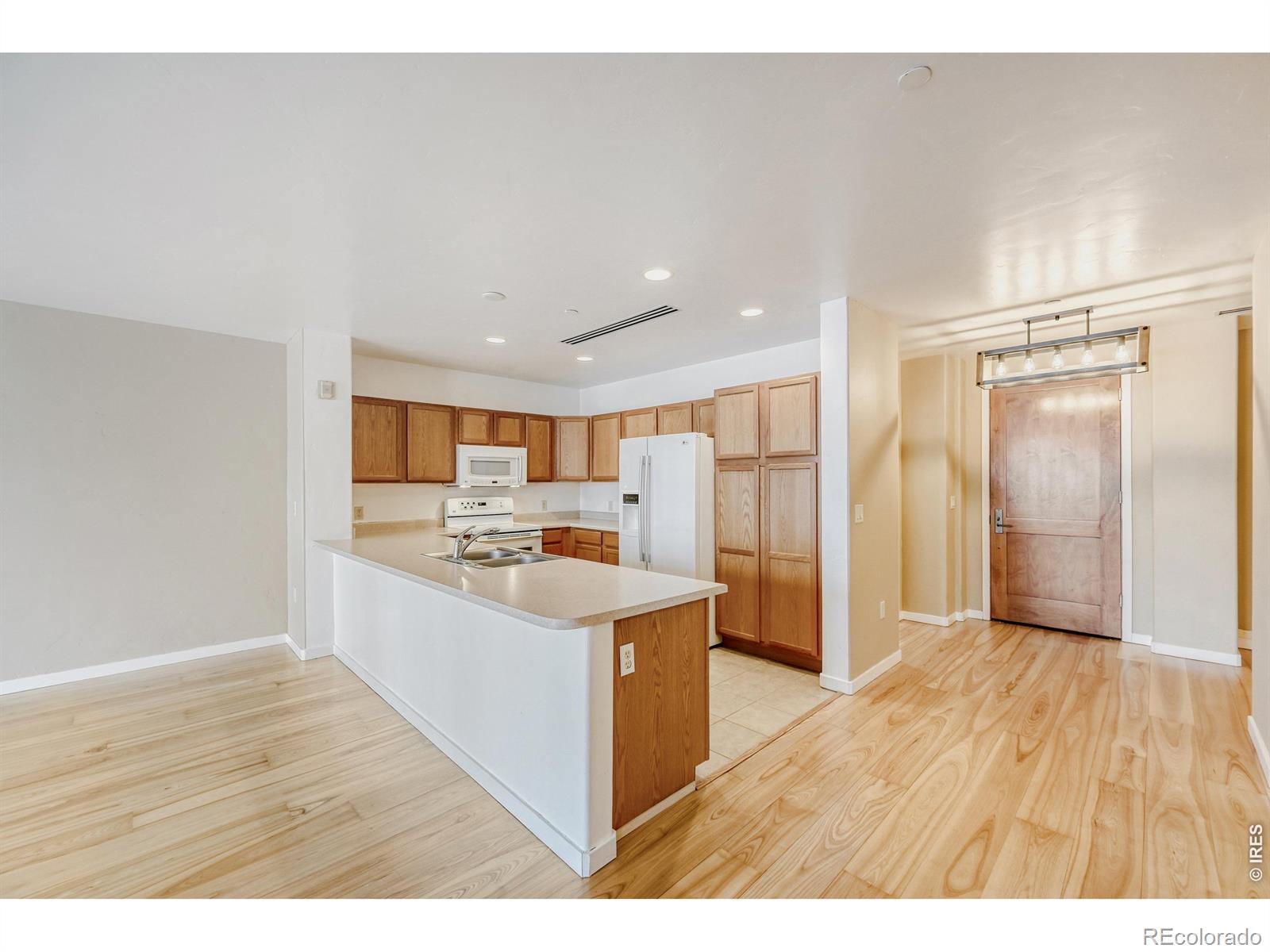 MLS Image #5 for 1301  canyon boulevard,boulder, Colorado