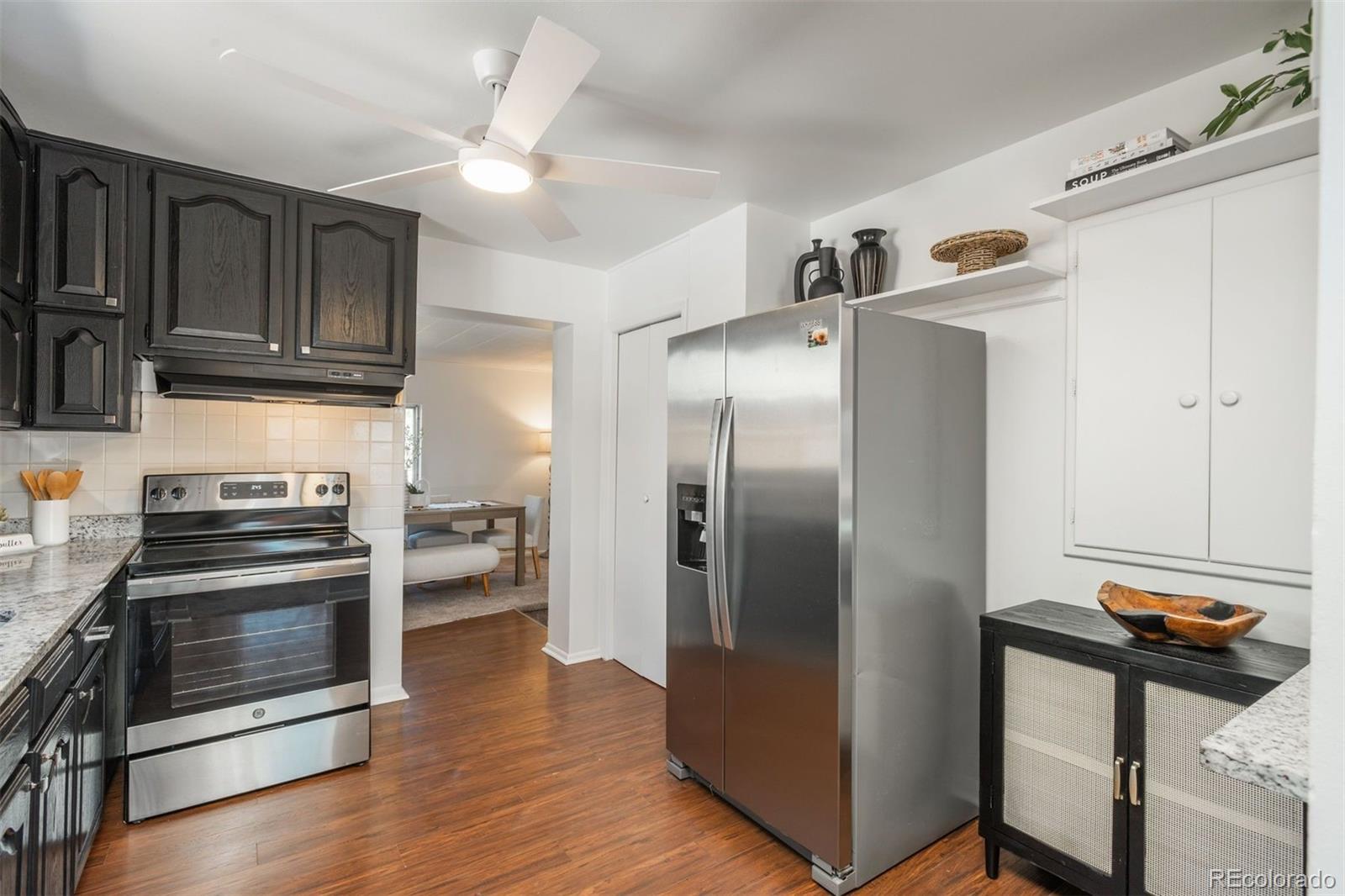 MLS Image #14 for 7220  avrum drive,denver, Colorado