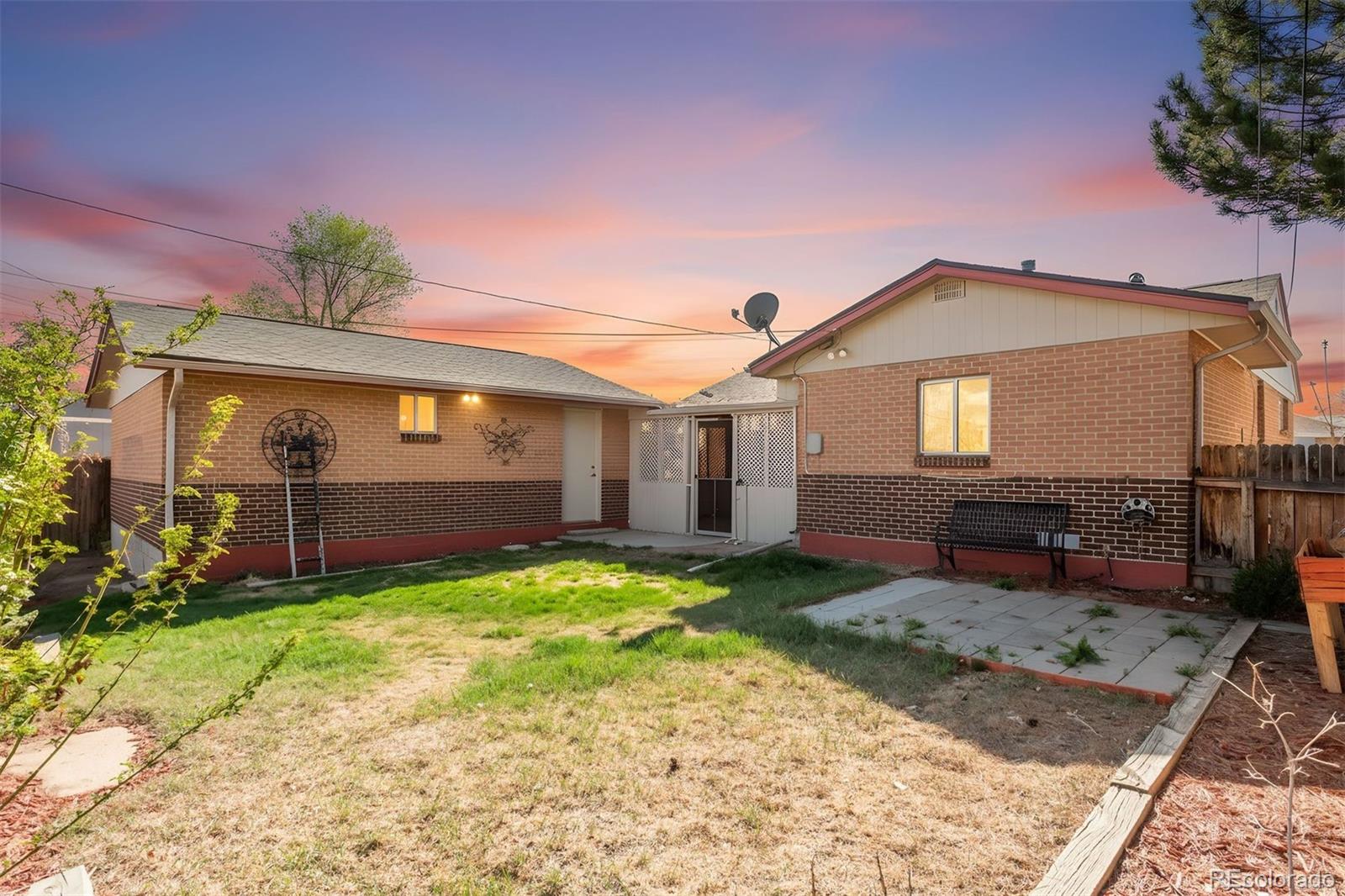 MLS Image #4 for 7220  avrum drive,denver, Colorado
