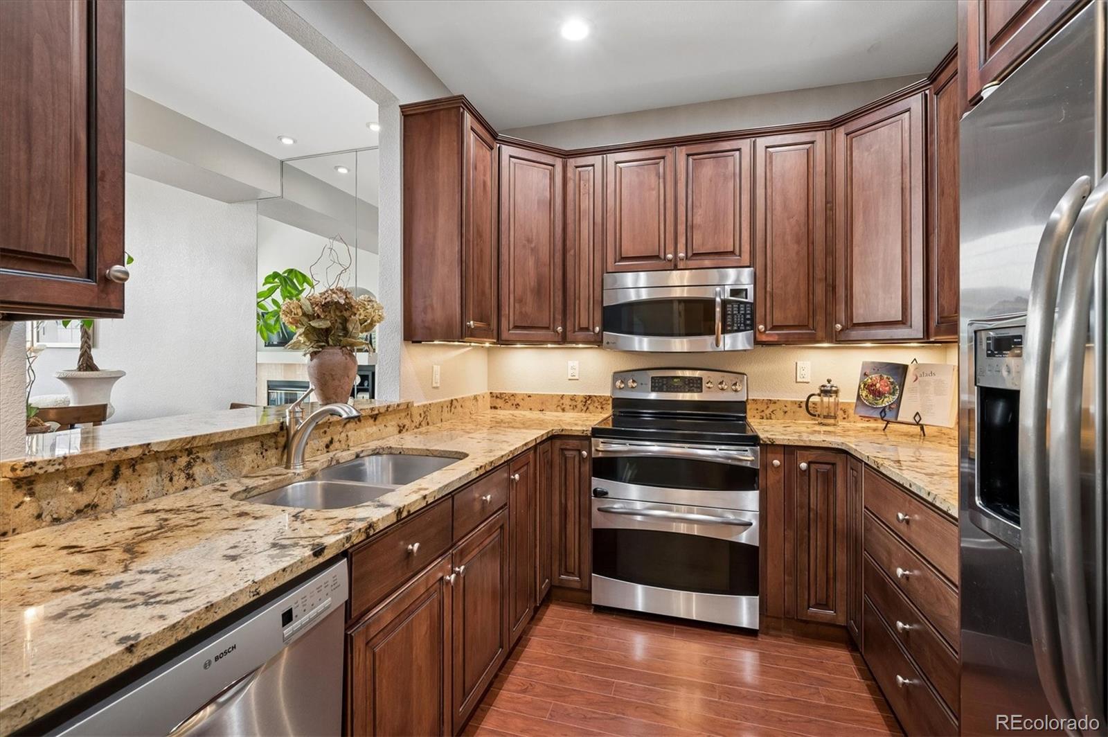 MLS Image #12 for 5221 s greens circle,littleton, Colorado