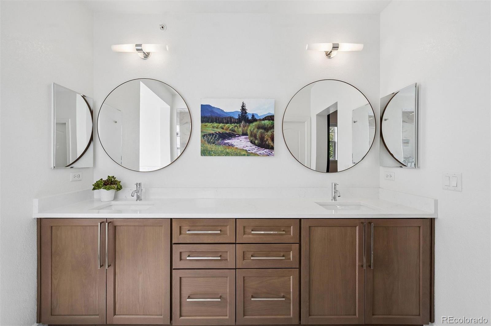 MLS Image #13 for 9073 e 29th place,denver, Colorado