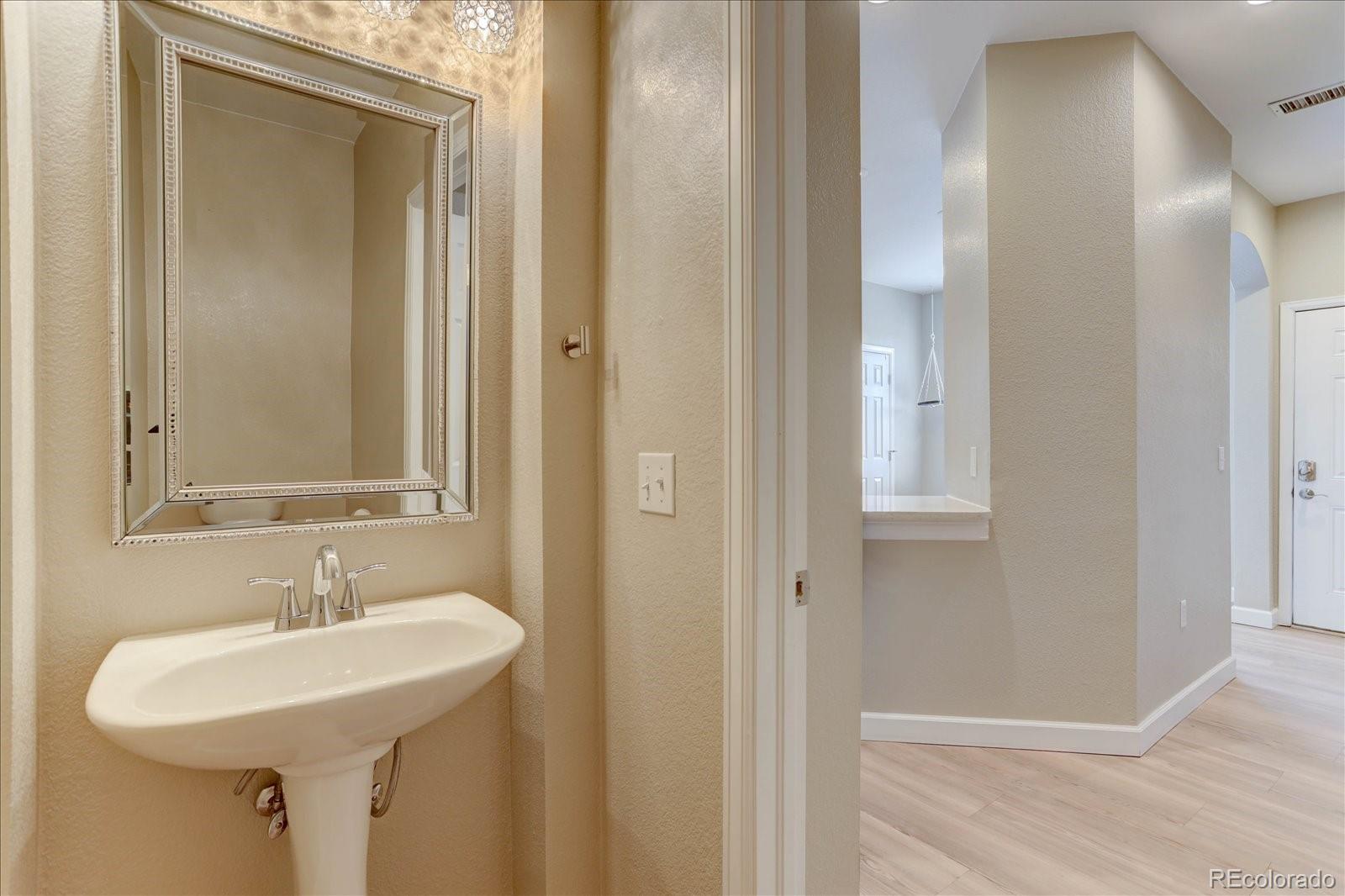 MLS Image #10 for 12794  ivy street,thornton, Colorado