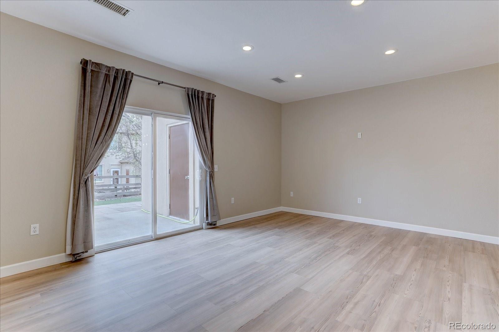 MLS Image #6 for 12794  ivy street,thornton, Colorado