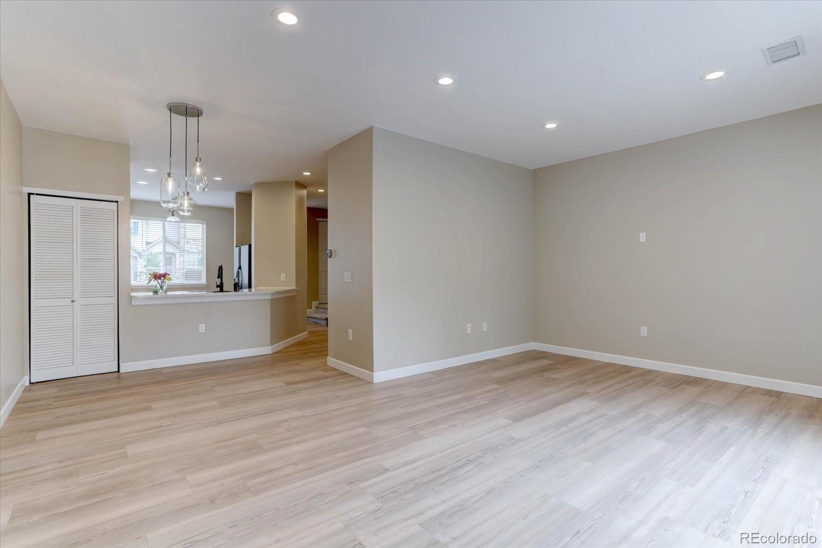 MLS Image #8 for 12794  ivy street,thornton, Colorado