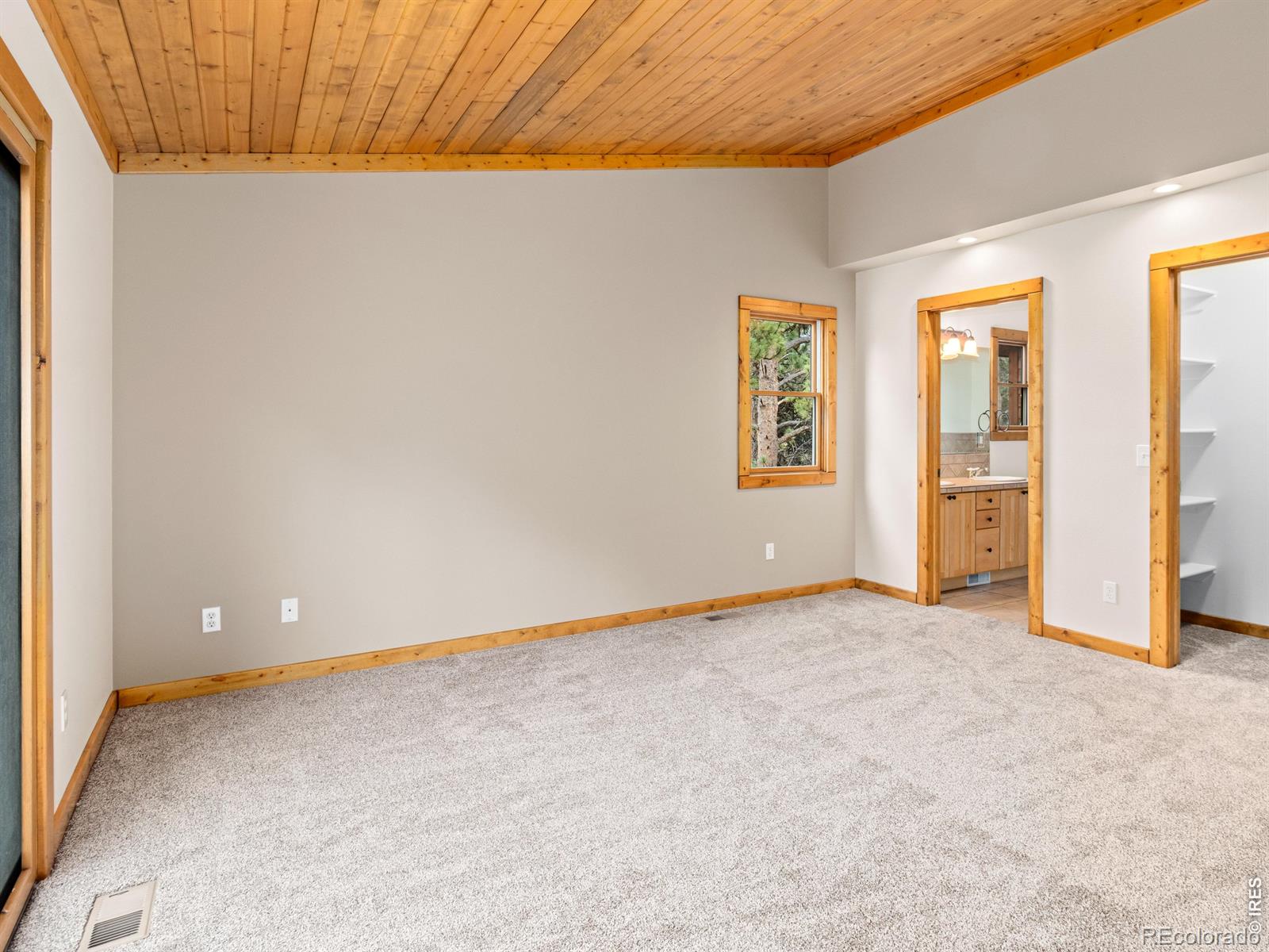 MLS Image #9 for 1431 s saint vrain avenue,estes park, Colorado