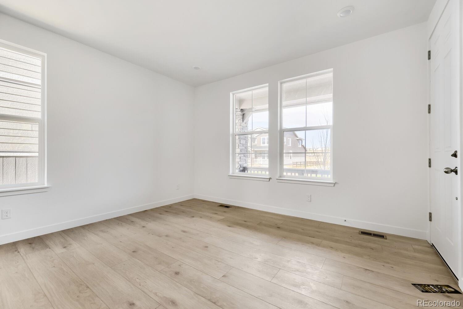 MLS Image #16 for 10882  tundra top drive,parker, Colorado