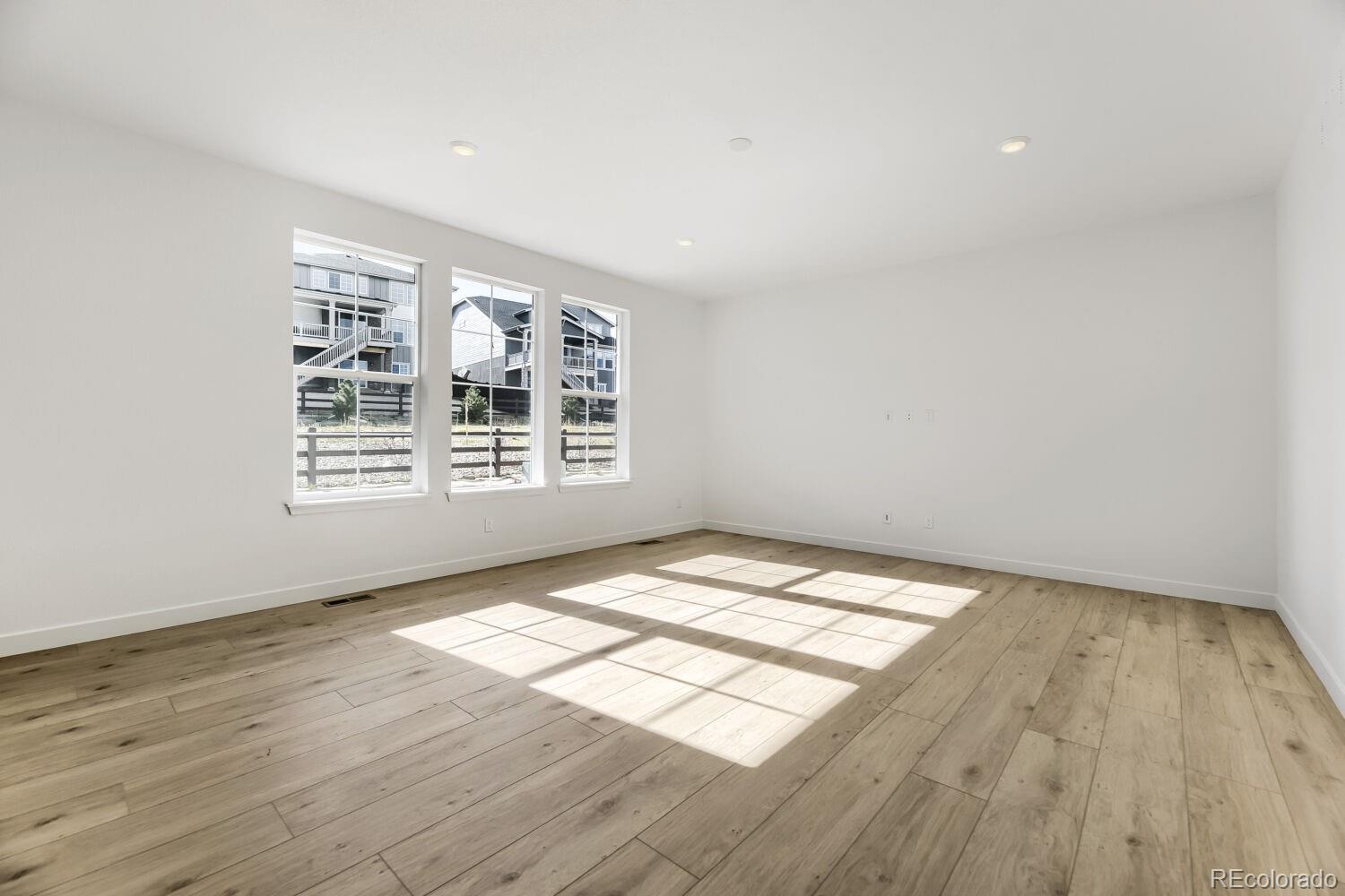 MLS Image #2 for 10882  tundra top drive,parker, Colorado