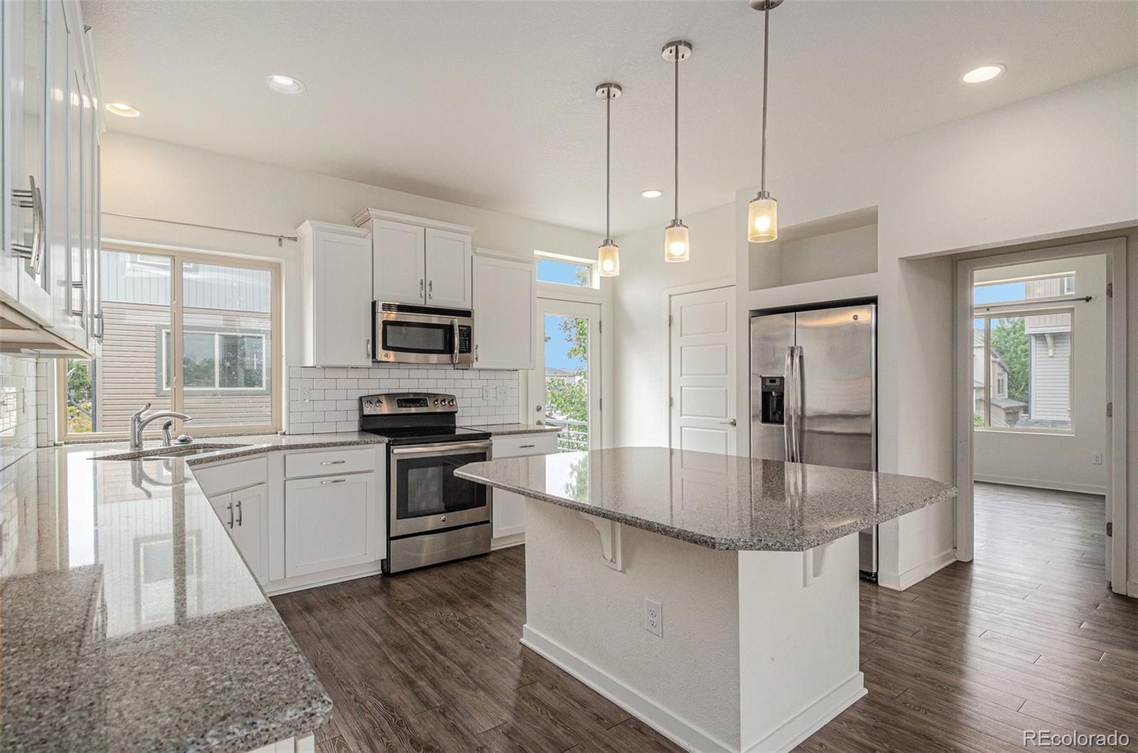 MLS Image #6 for 5038 n andes way,denver, Colorado