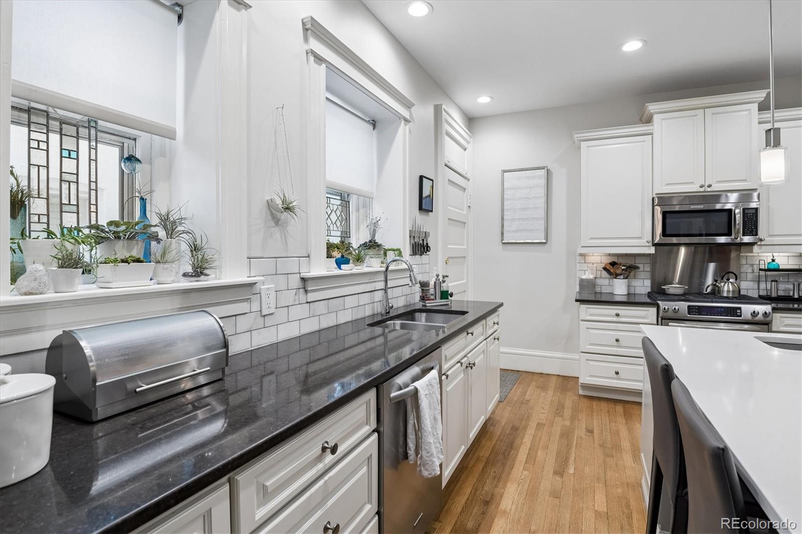 MLS Image #12 for 836 e 17th avenue,denver, Colorado