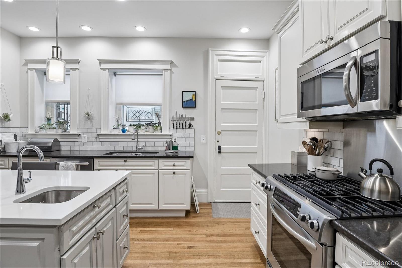 MLS Image #14 for 836 e 17th avenue,denver, Colorado