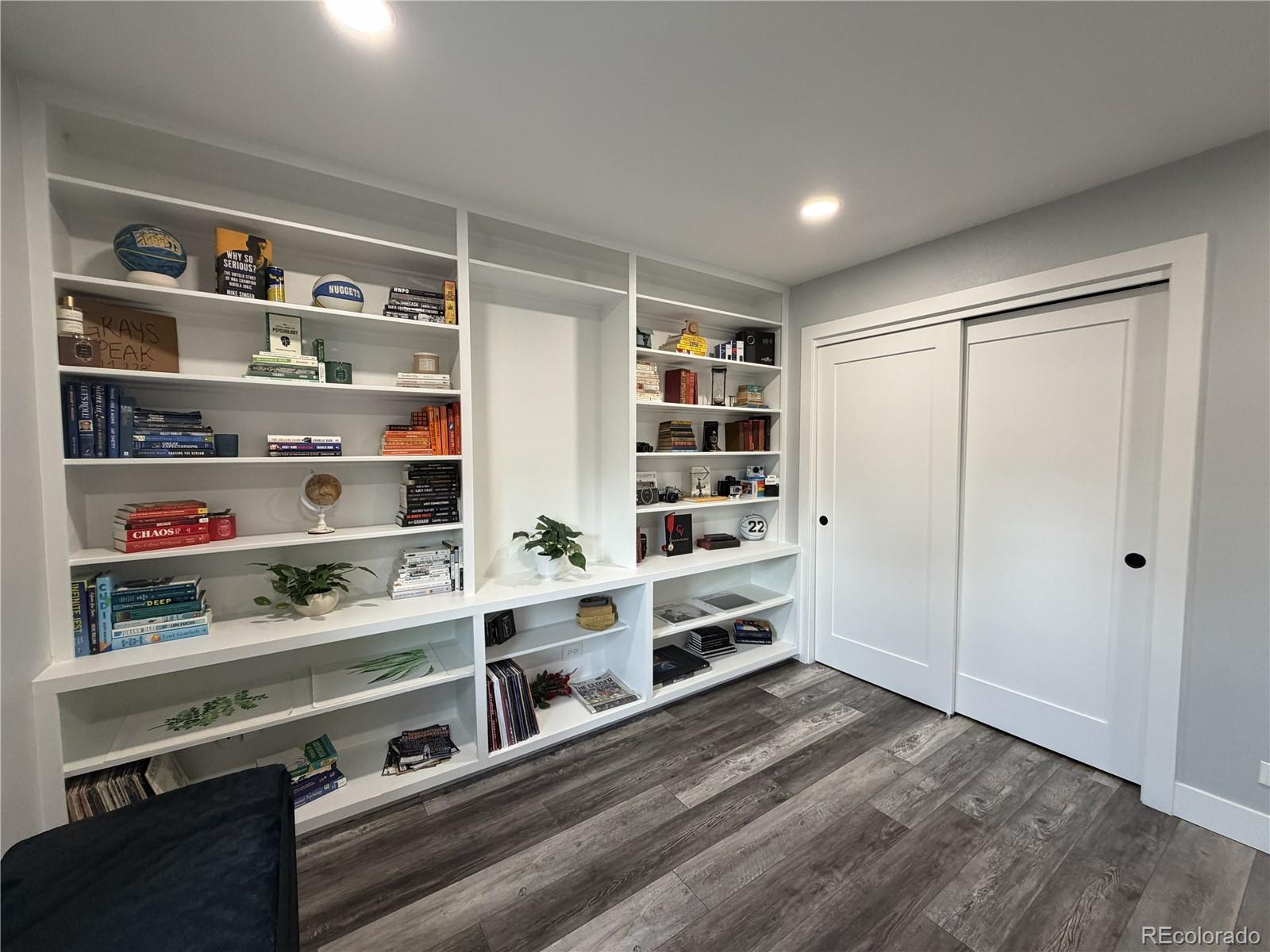 MLS Image #23 for 7110 s gaylord street,centennial, Colorado