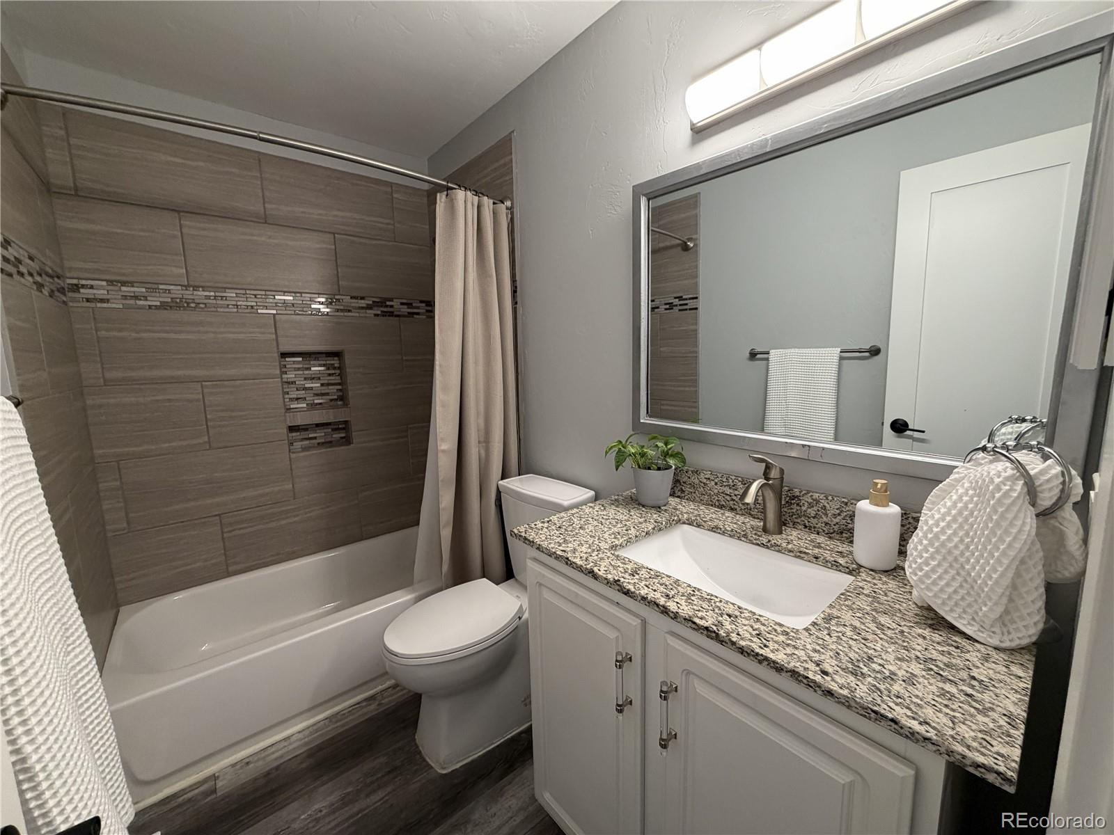 MLS Image #26 for 7110 s gaylord street,centennial, Colorado