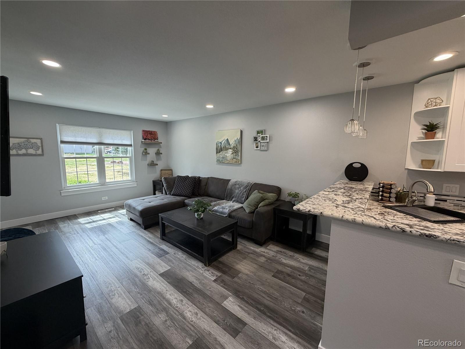 MLS Image #4 for 7110 s gaylord street,centennial, Colorado