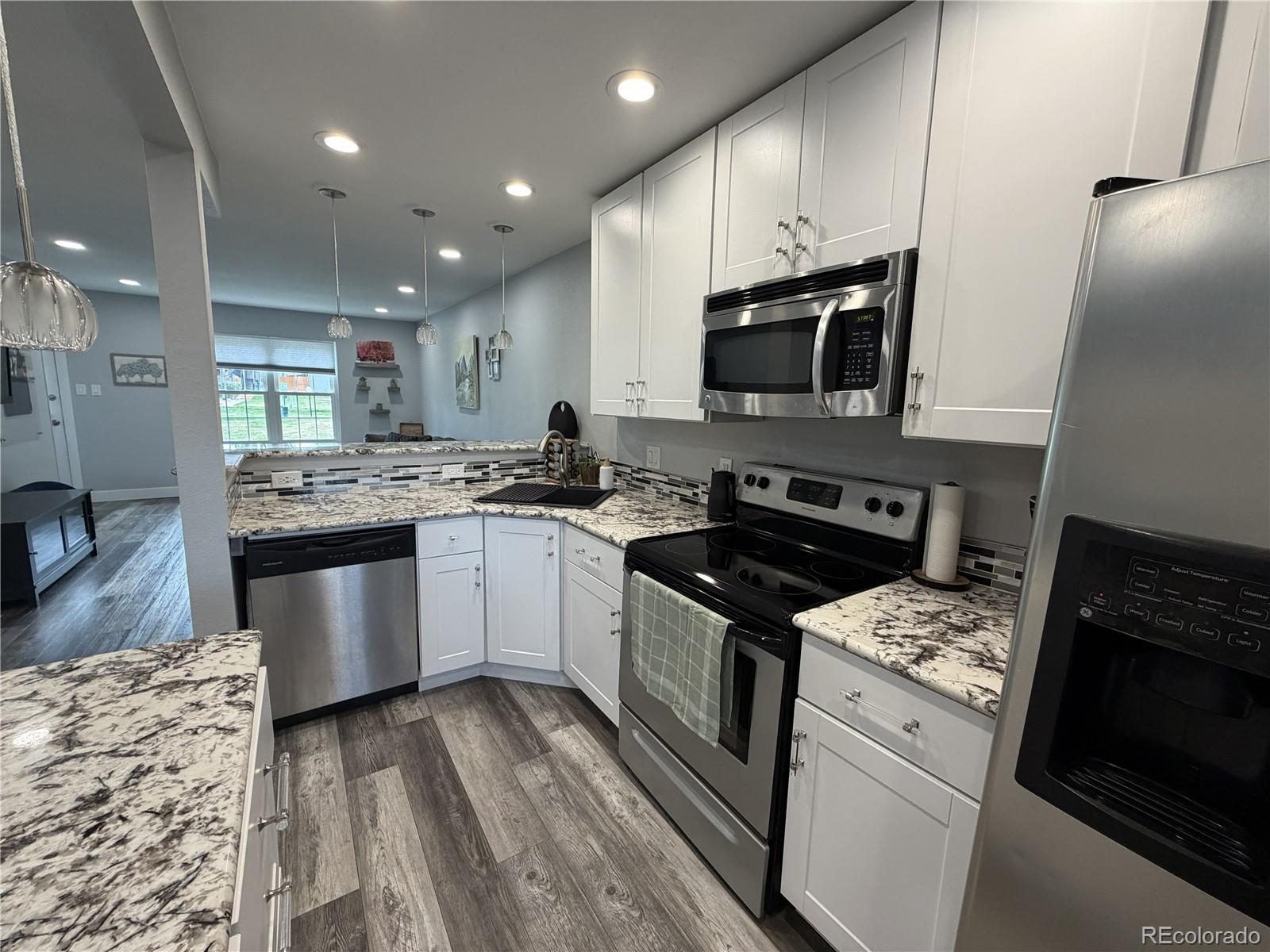 MLS Image #7 for 7110 s gaylord street,centennial, Colorado