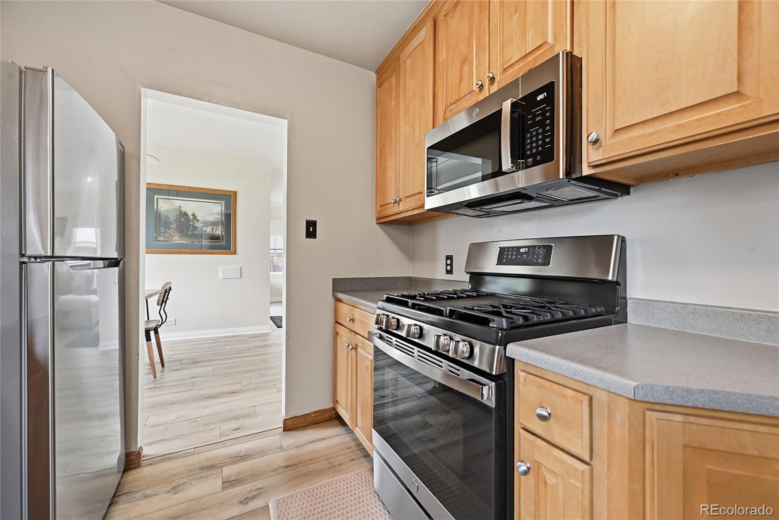 MLS Image #12 for 2010 s saint paul street,denver, Colorado