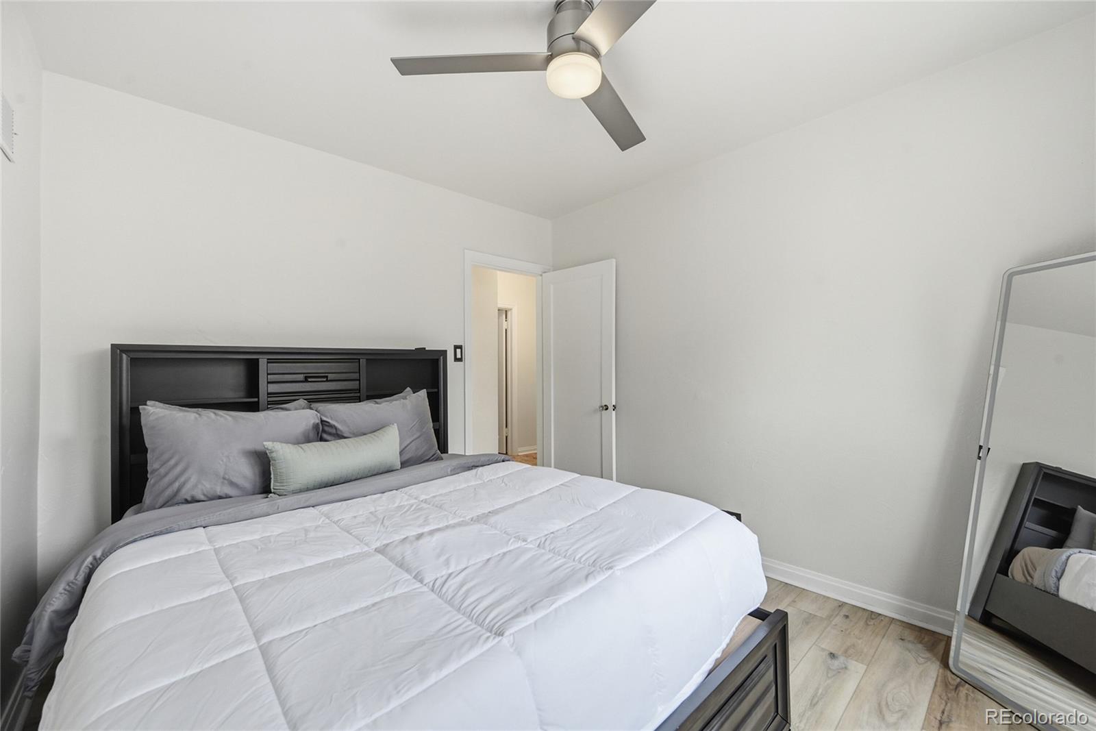MLS Image #20 for 2010 s saint paul street,denver, Colorado