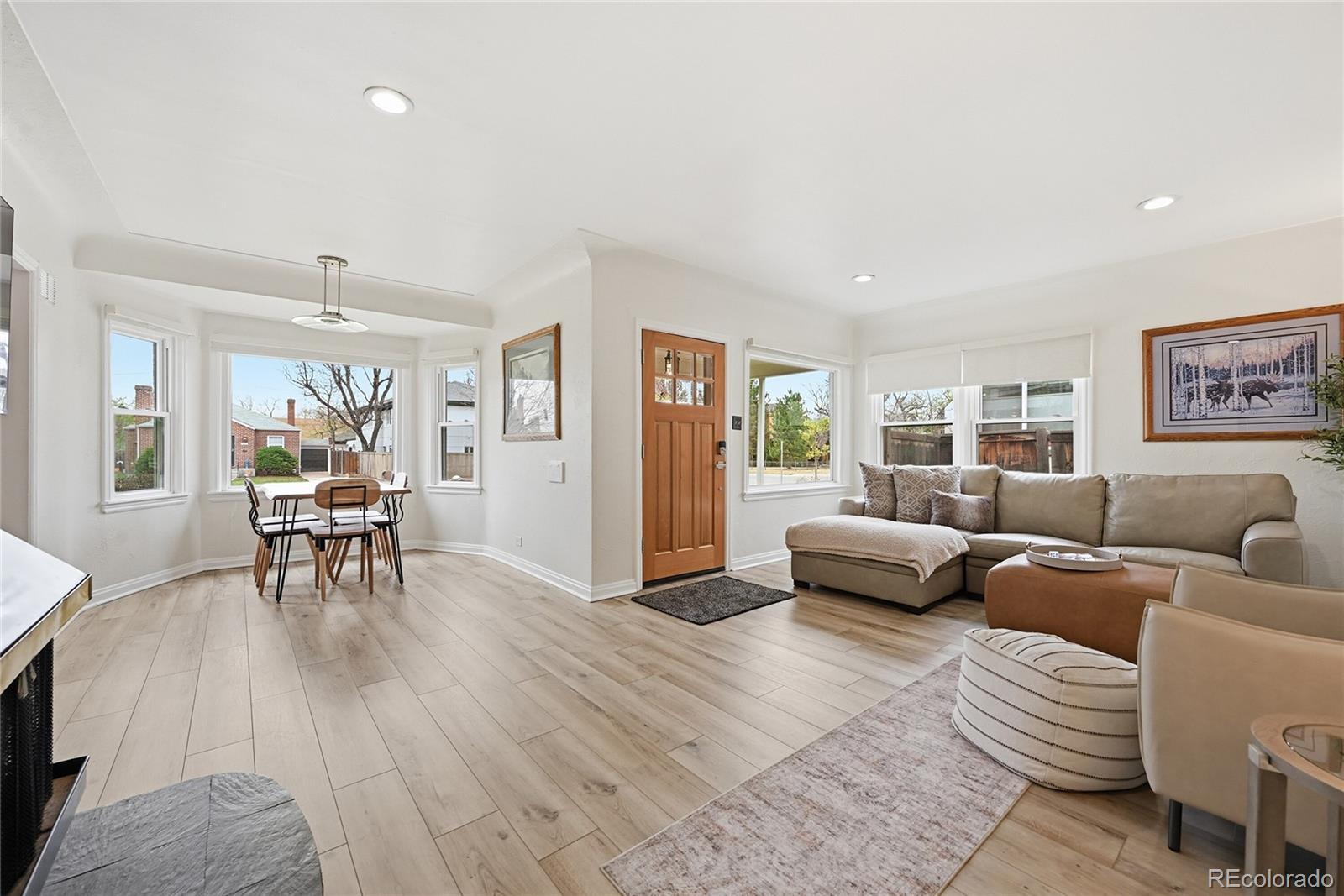 MLS Image #3 for 2010 s saint paul street,denver, Colorado