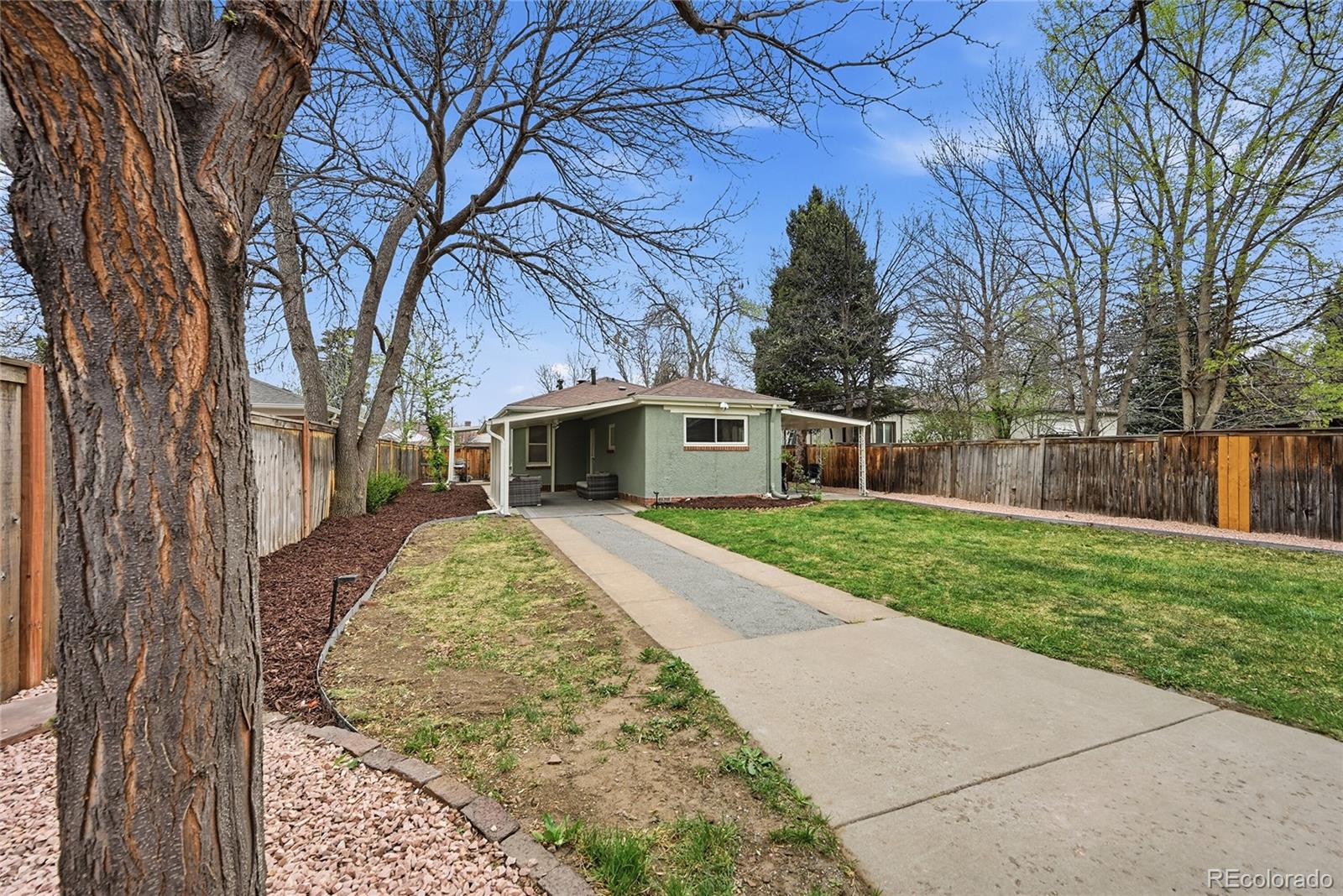 MLS Image #35 for 2010 s saint paul street,denver, Colorado