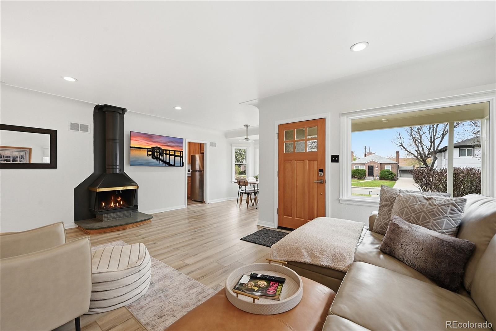 MLS Image #5 for 2010 s saint paul street,denver, Colorado