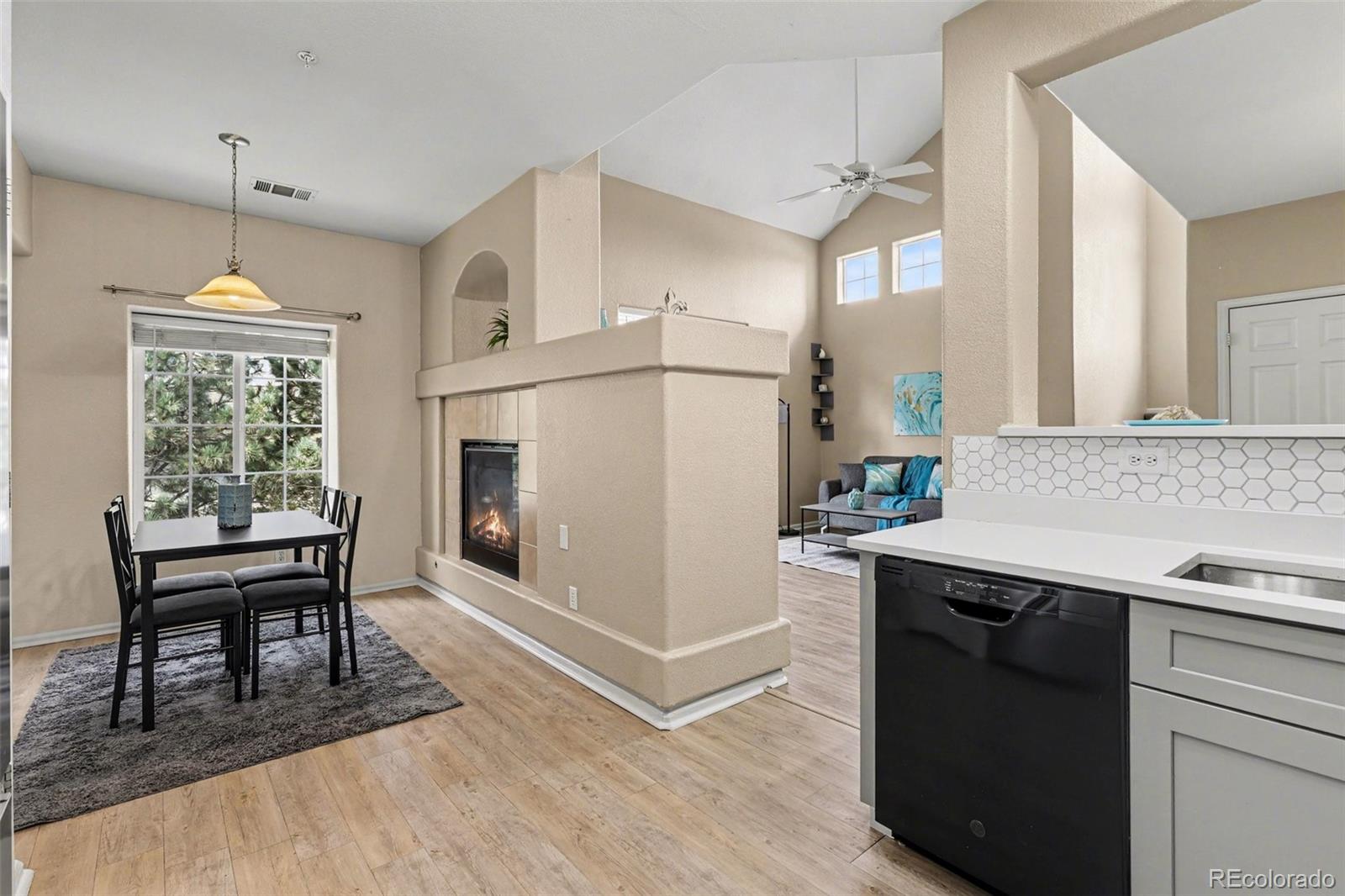 MLS Image #9 for 1509 s florence court,aurora, Colorado