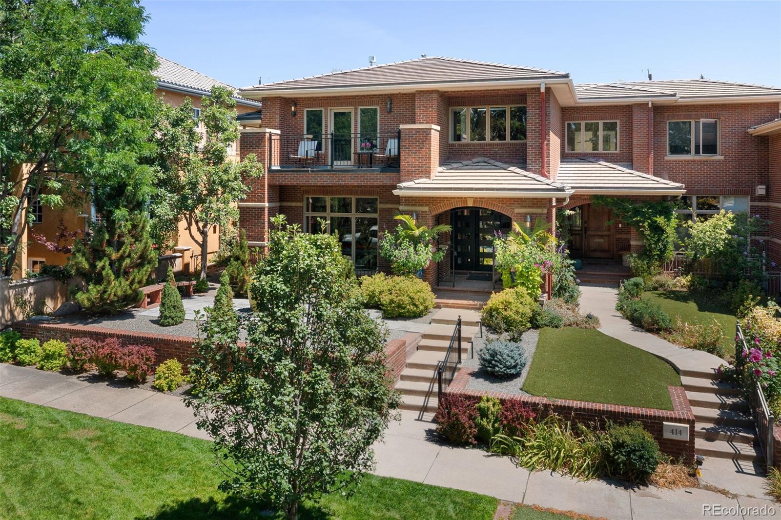 MLS Image #49 for 418  steele street,denver, Colorado