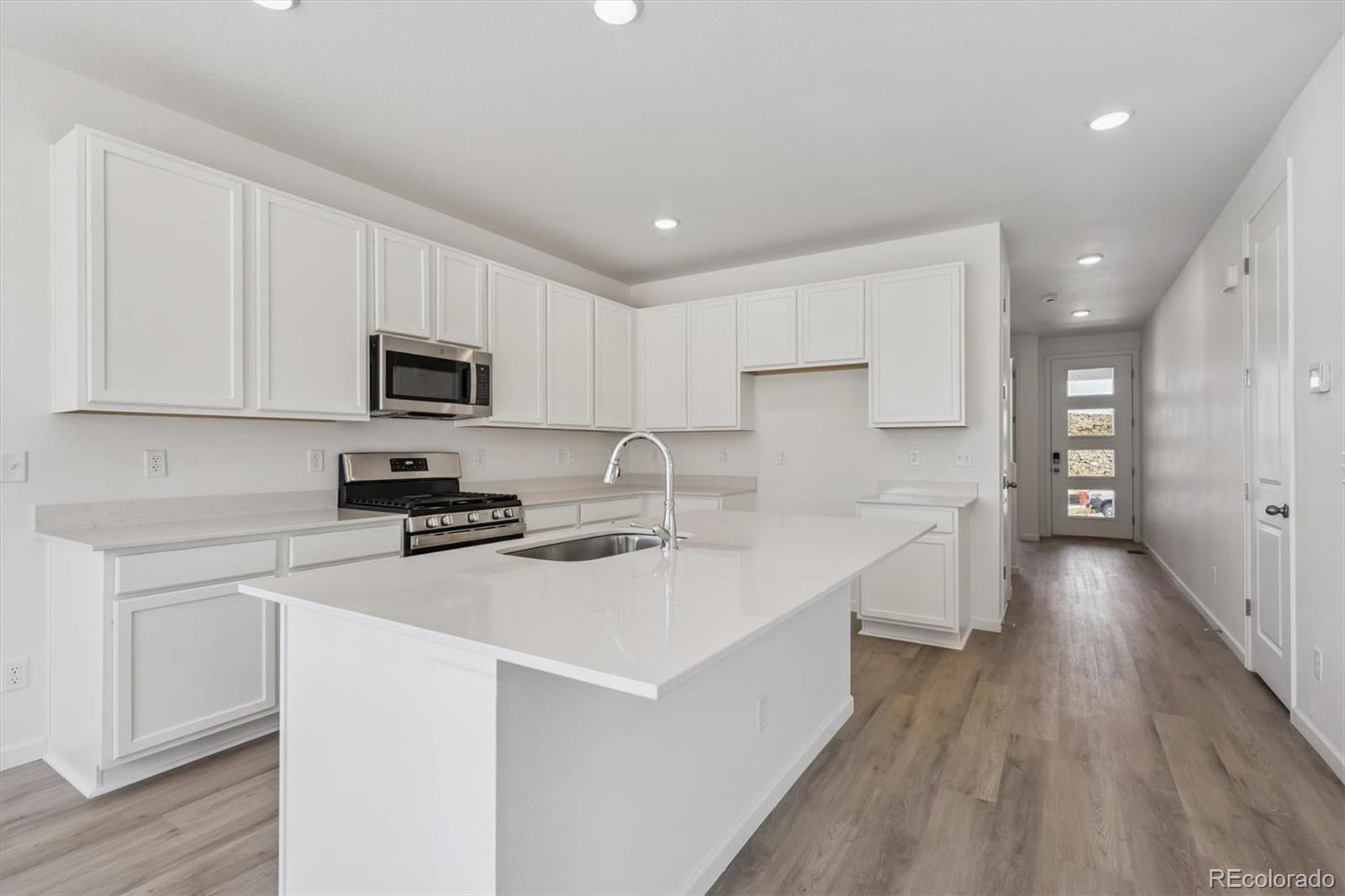 MLS Image #4 for 479 s salida street,aurora, Colorado