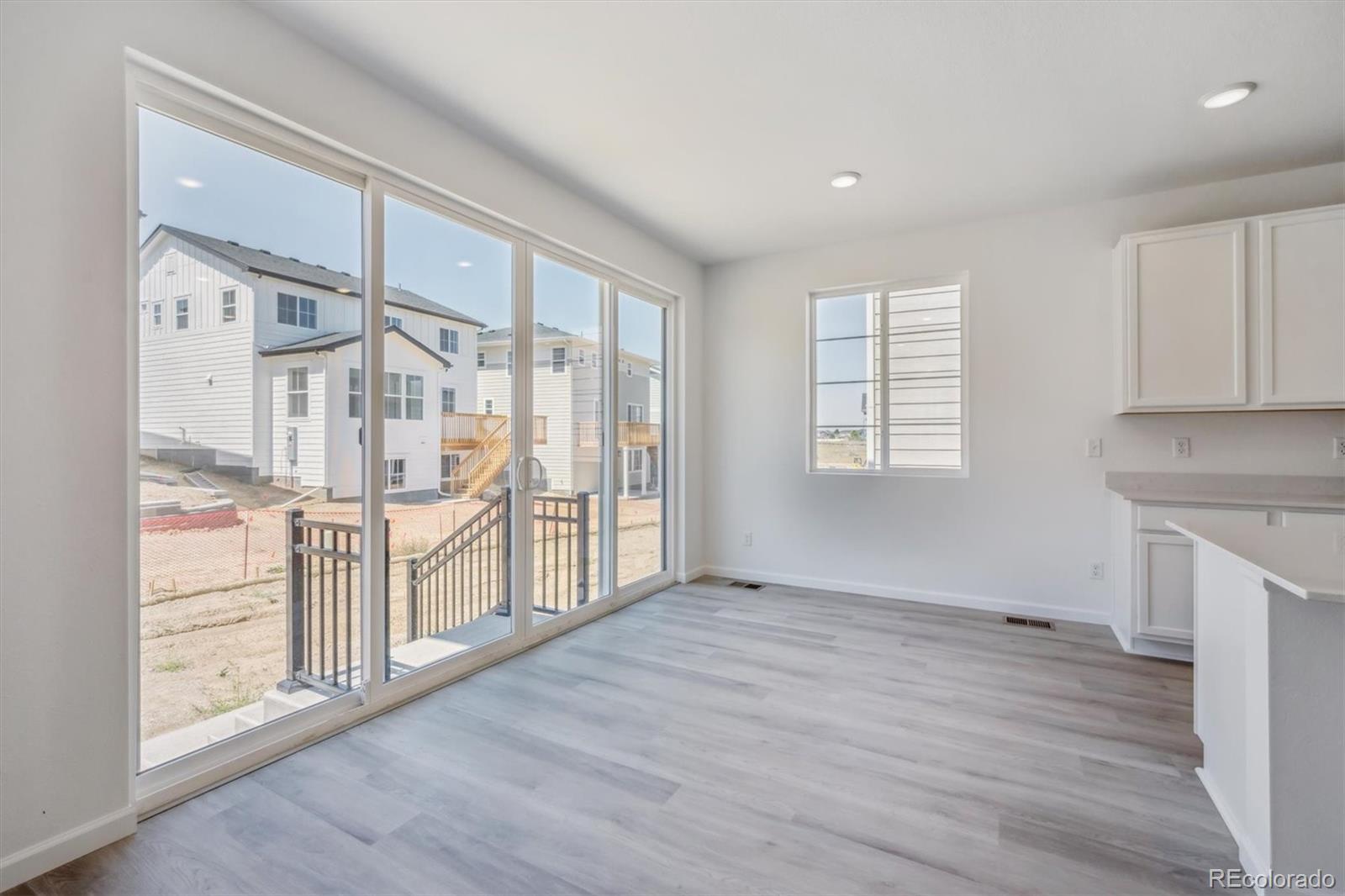 MLS Image #5 for 479 s salida street,aurora, Colorado