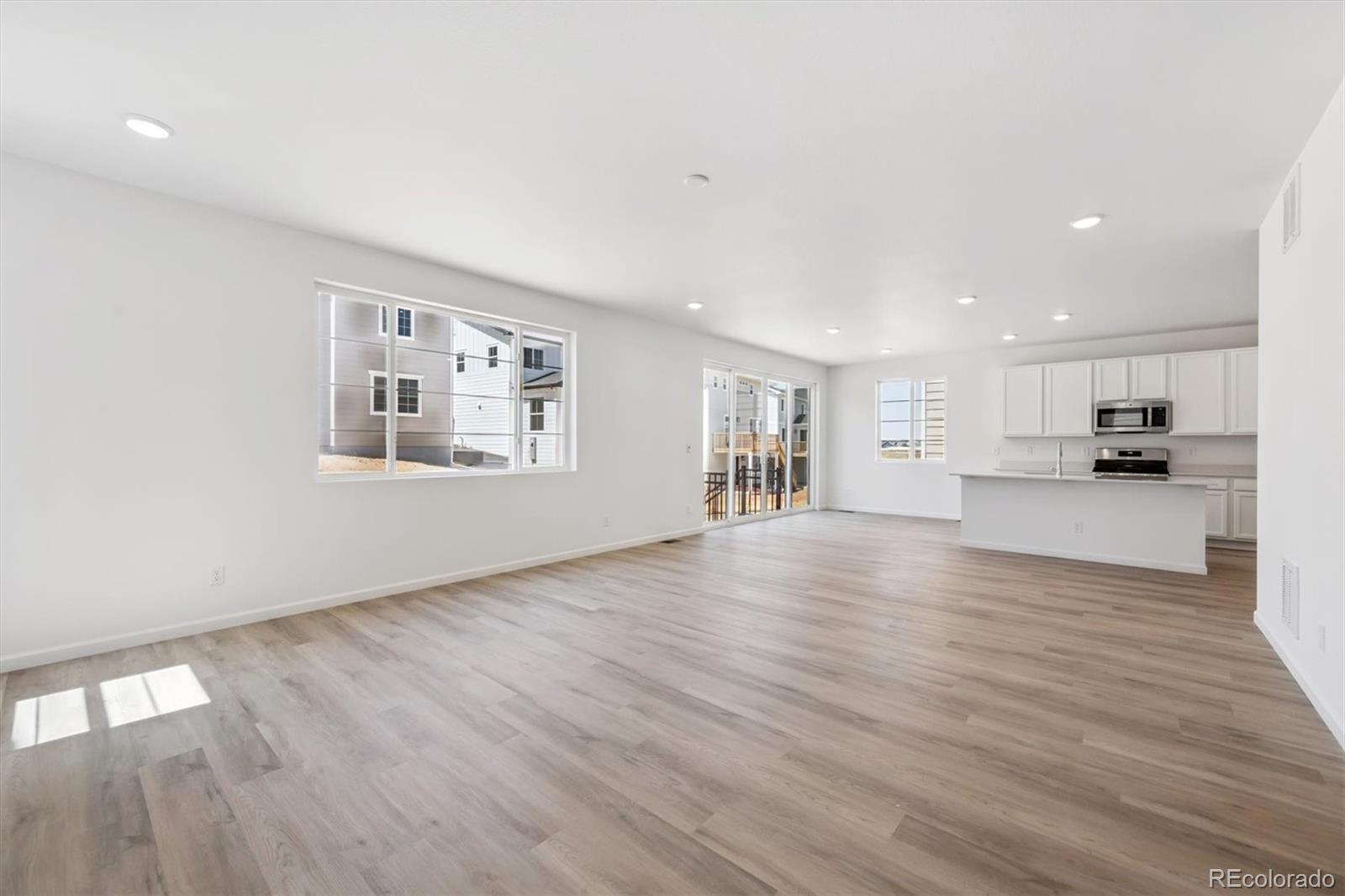 MLS Image #8 for 479 s salida street,aurora, Colorado