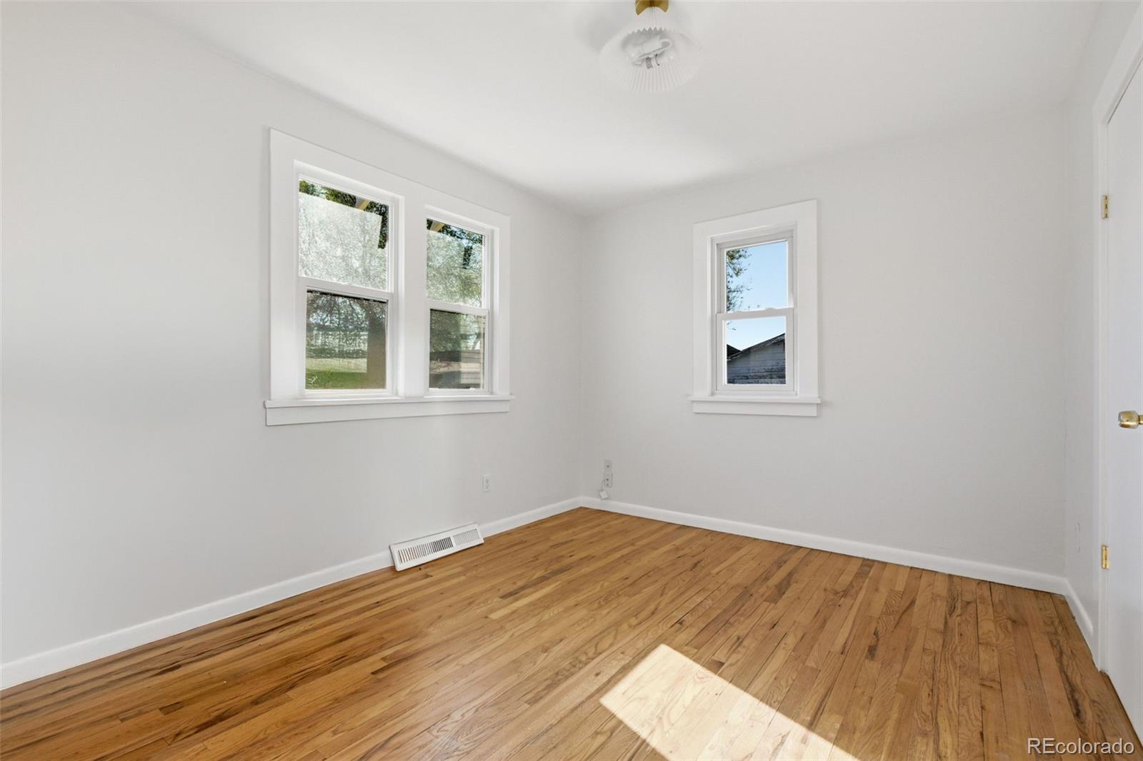 MLS Image #16 for 2312 w baltic place,englewood, Colorado