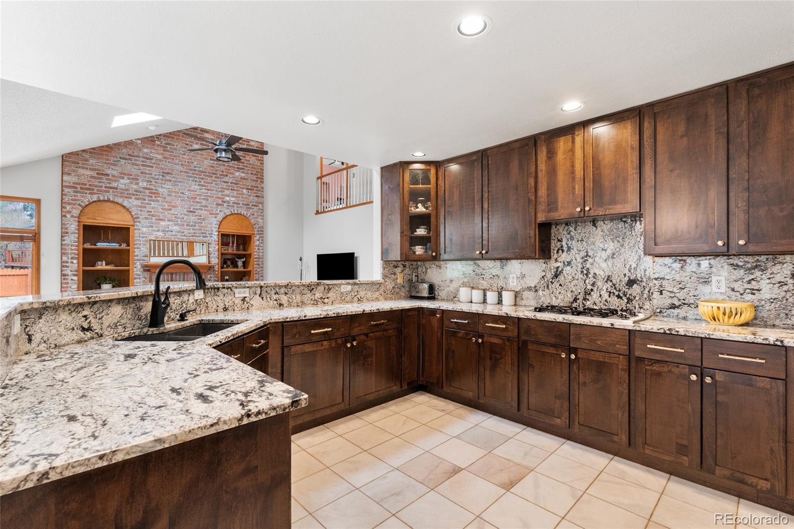 MLS Image #18 for 4852 s carson street,aurora, Colorado