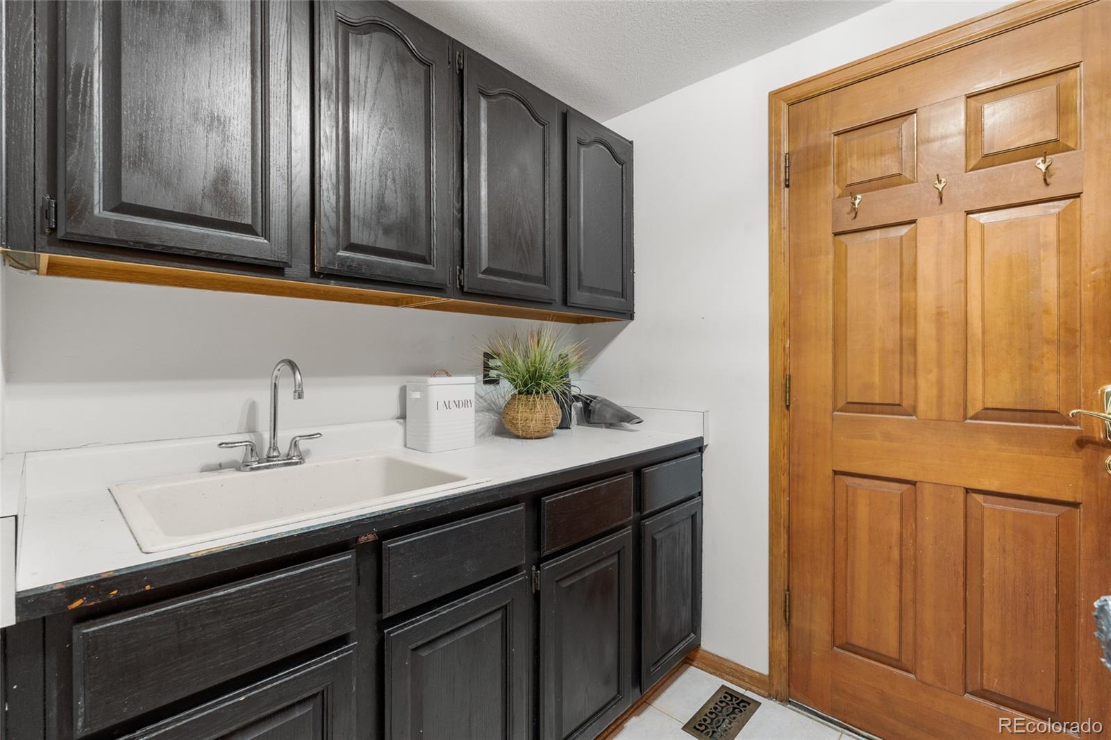 MLS Image #28 for 4852 s carson street,aurora, Colorado