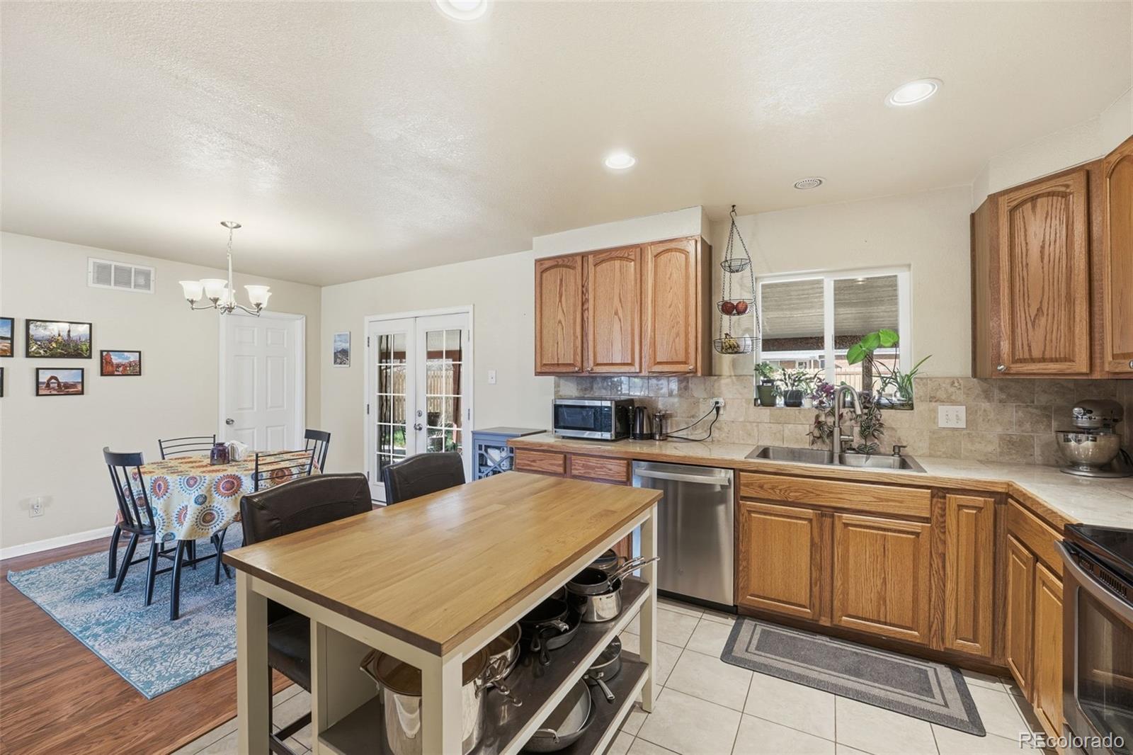 MLS Image #17 for 811  ursula street,aurora, Colorado
