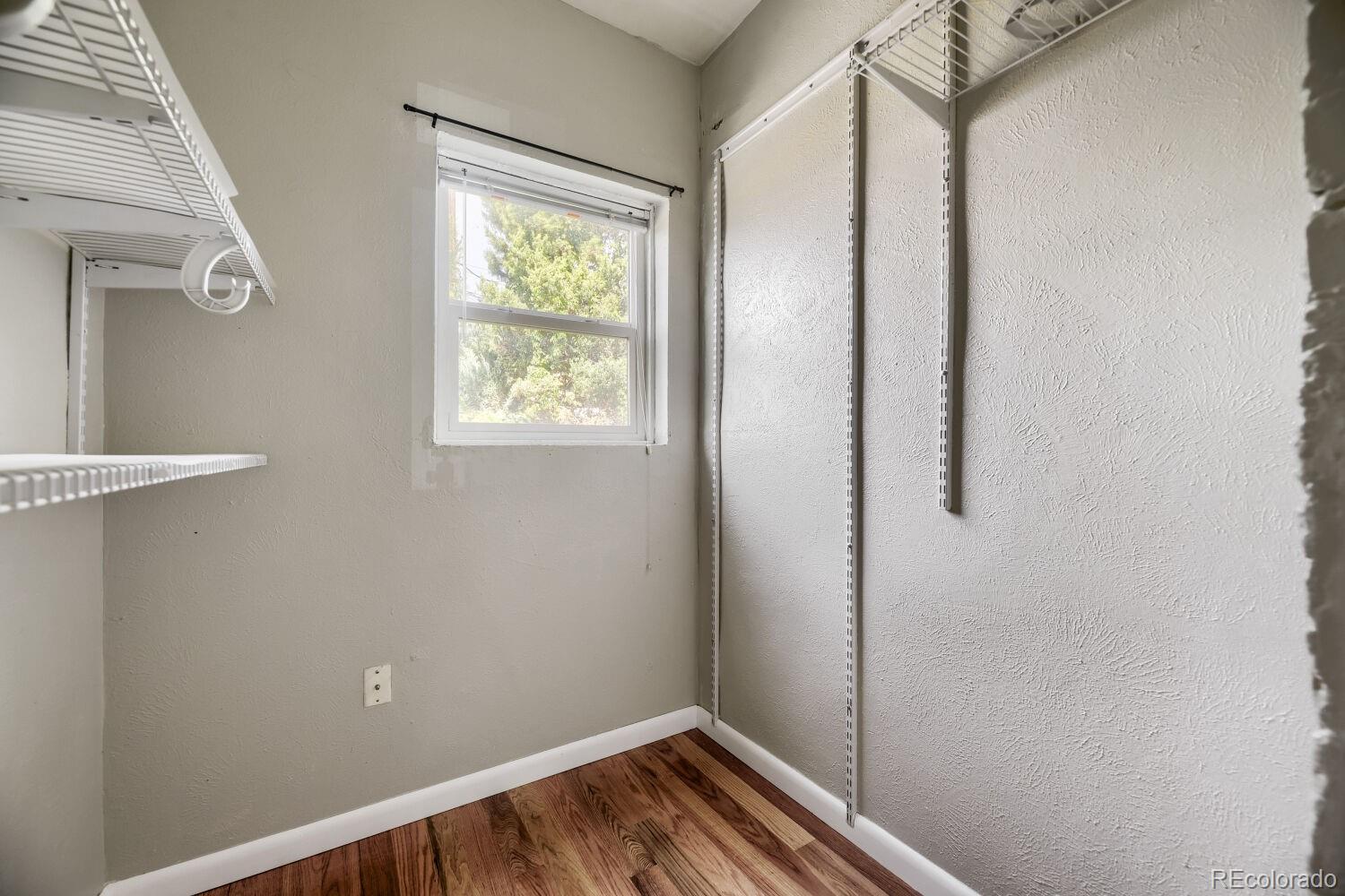 MLS Image #11 for 541-543  logan street,denver, Colorado