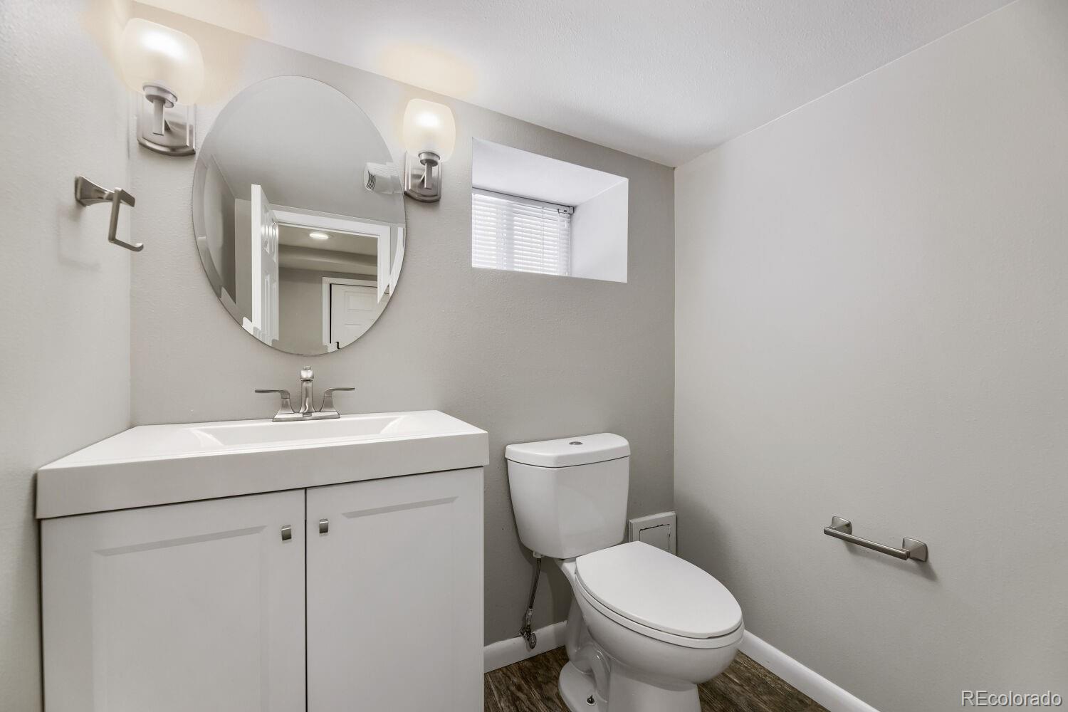 MLS Image #12 for 541-543  logan street,denver, Colorado