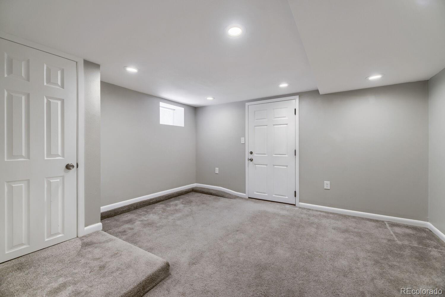 MLS Image #13 for 541-543  logan street,denver, Colorado