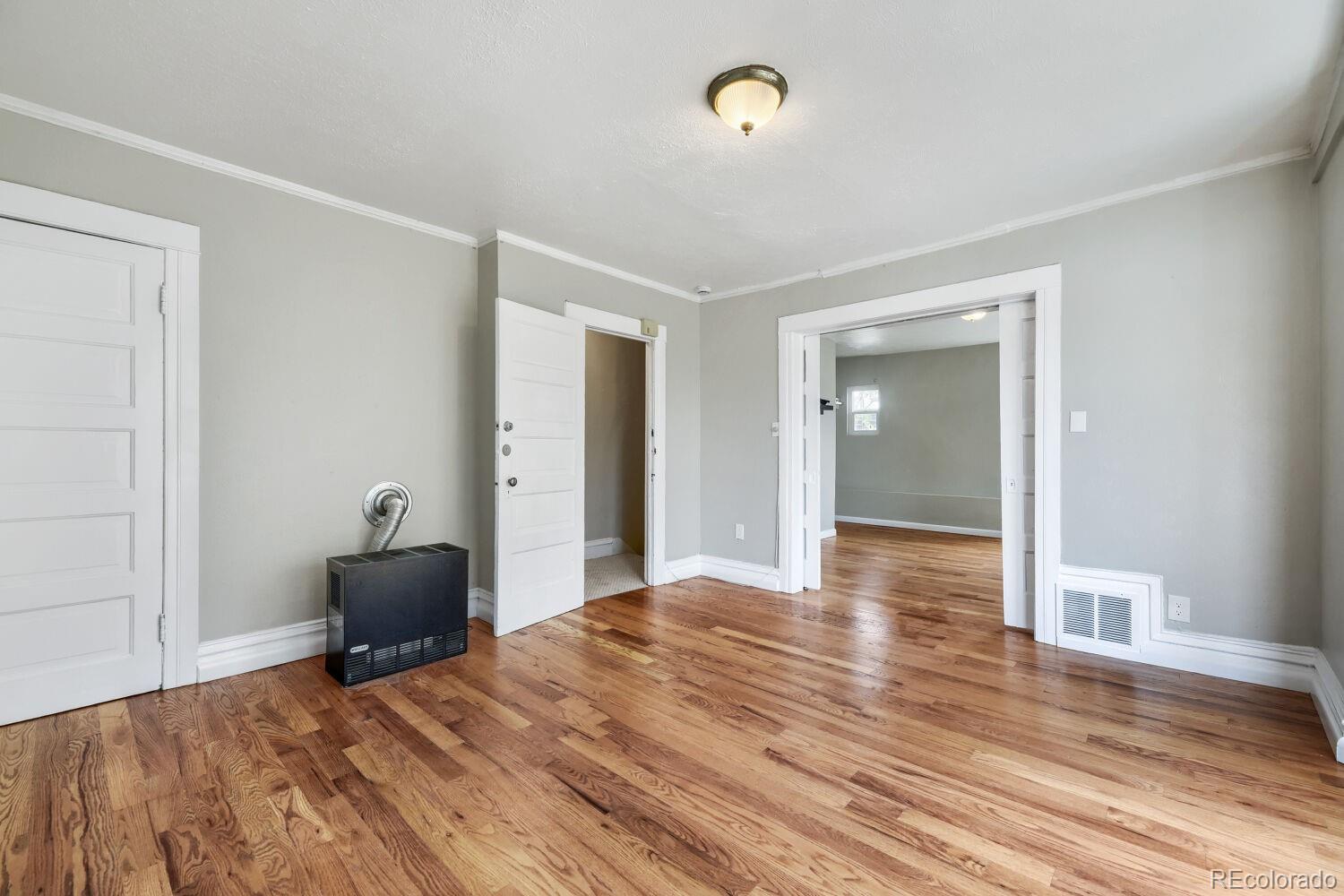 MLS Image #19 for 541-543  logan street,denver, Colorado