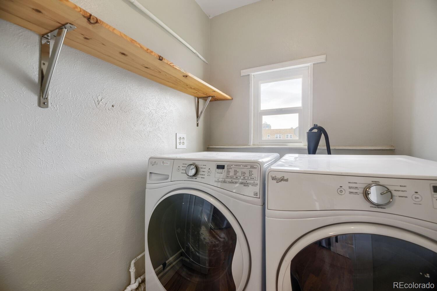 MLS Image #25 for 541-543  logan street,denver, Colorado