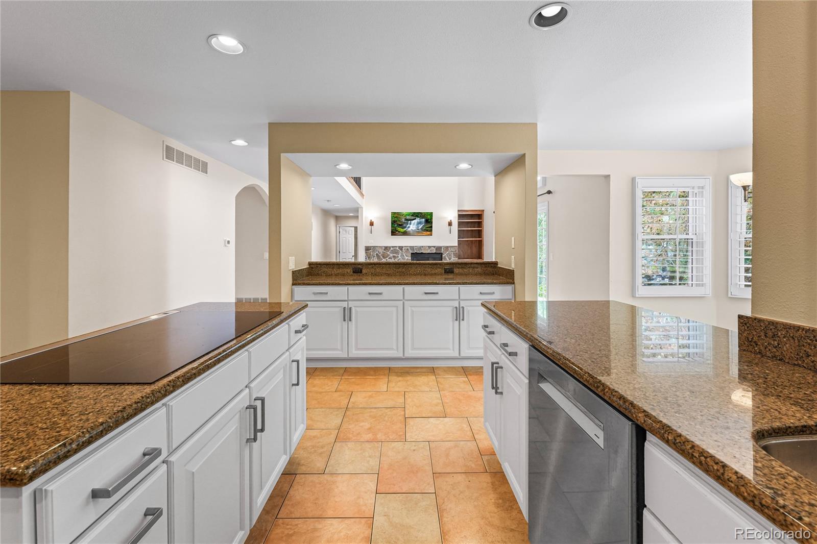 MLS Image #23 for 6129 s moline way,englewood, Colorado