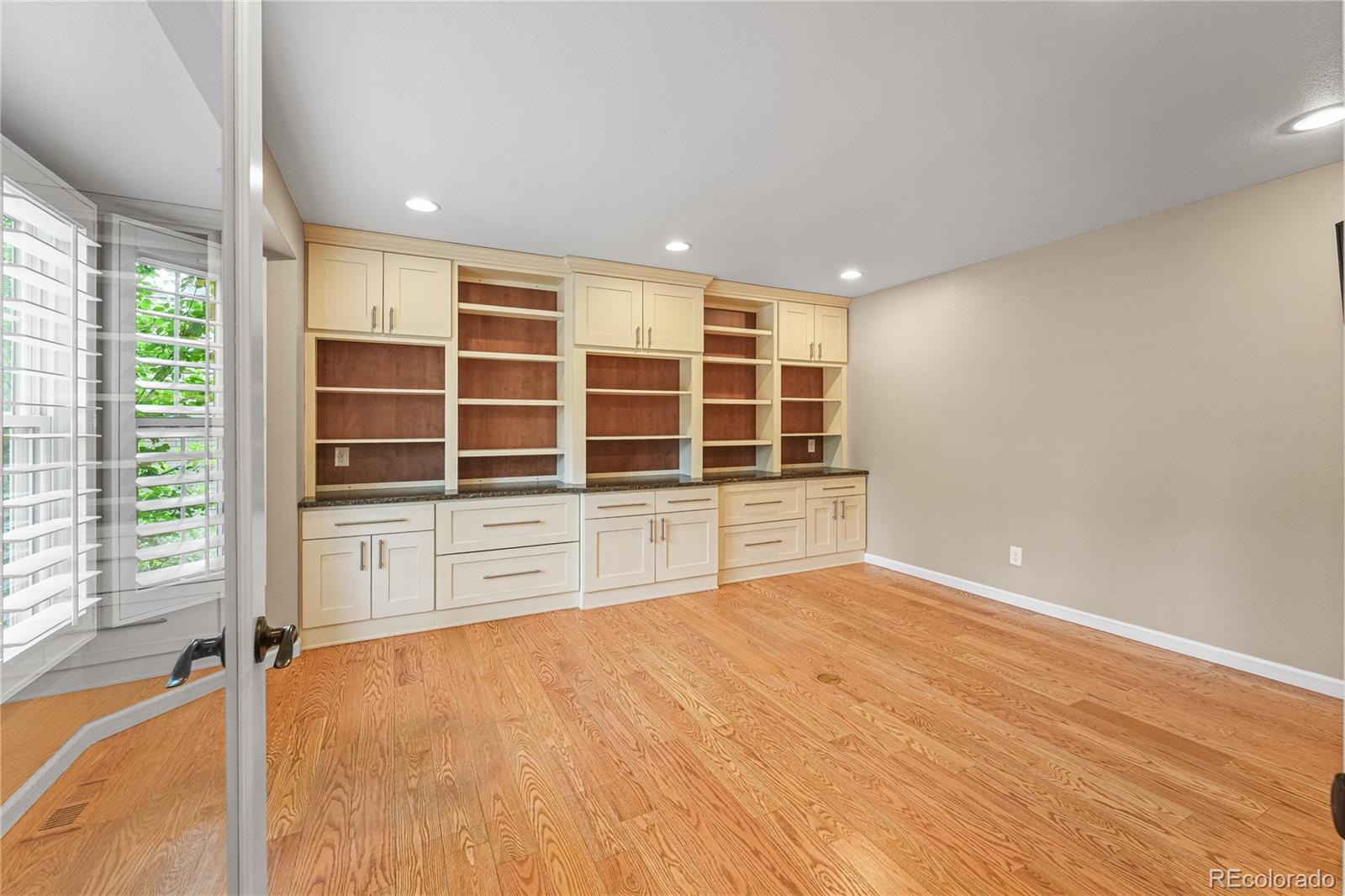 MLS Image #28 for 6129 s moline way,englewood, Colorado