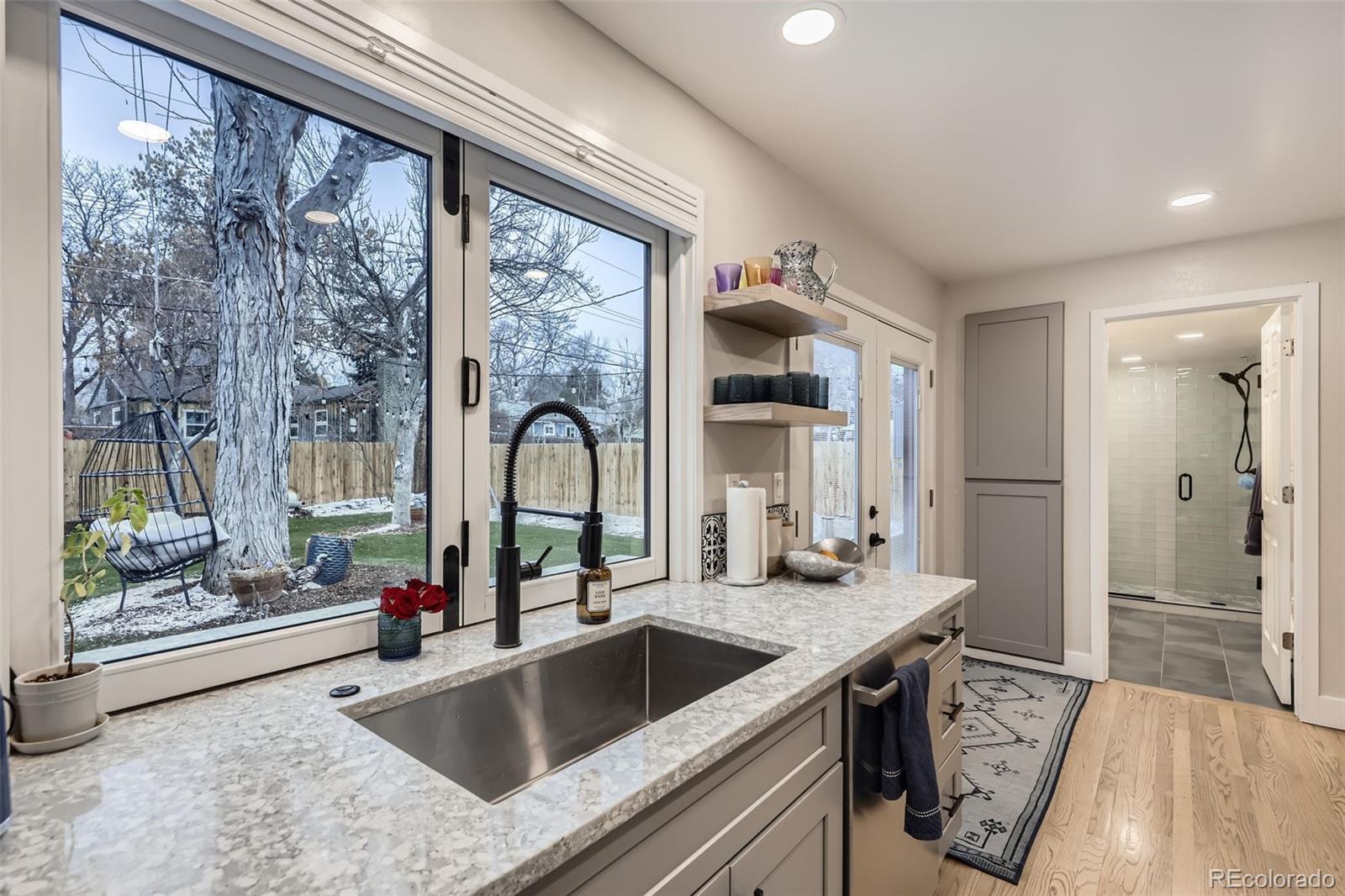 MLS Image #11 for 1140 s elm street,denver, Colorado