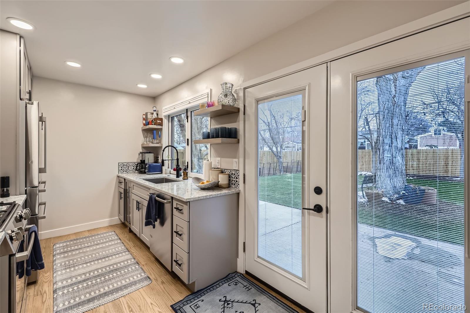 MLS Image #9 for 1140 s elm street,denver, Colorado