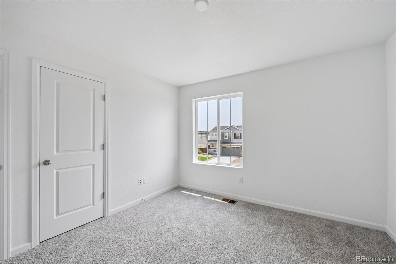MLS Image #17 for 4639  sugar beet street,johnstown, Colorado