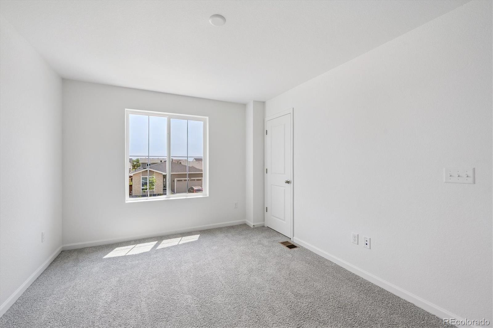 MLS Image #19 for 4639  sugar beet street,johnstown, Colorado