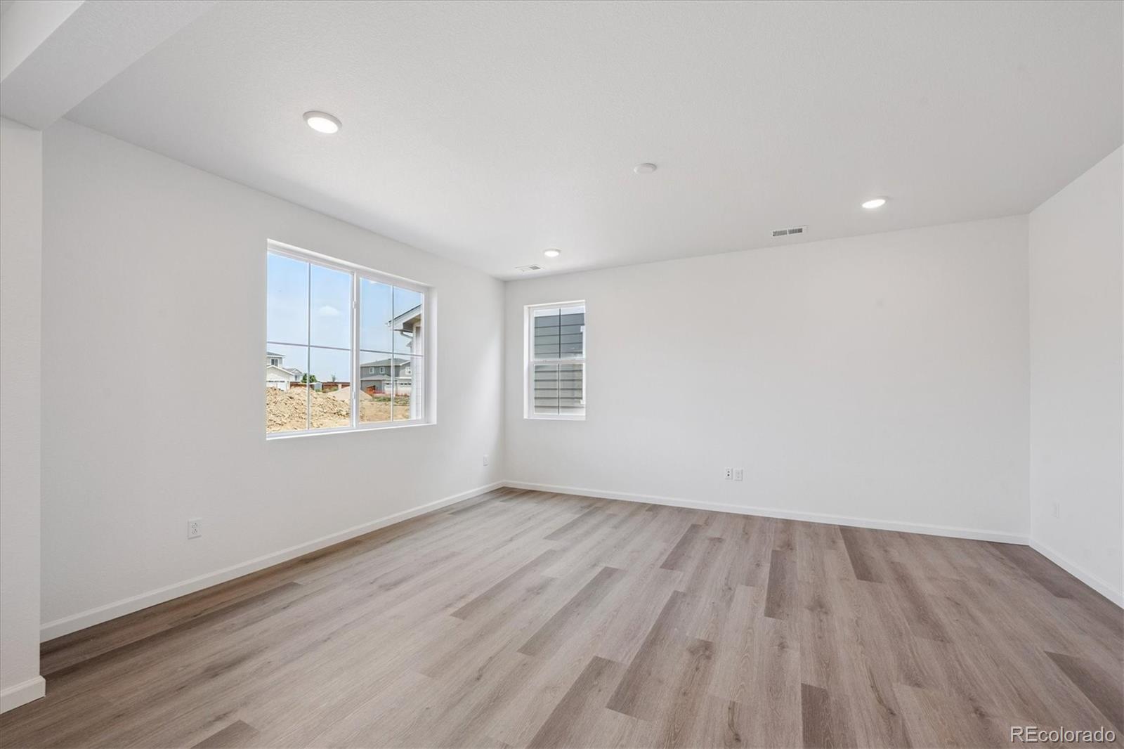 MLS Image #4 for 4639  sugar beet street,johnstown, Colorado