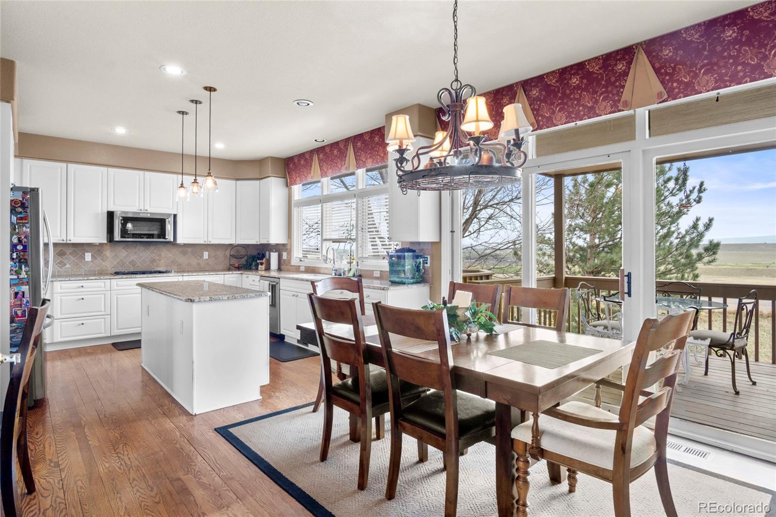 MLS Image #13 for 2606 s xenon way,lakewood, Colorado