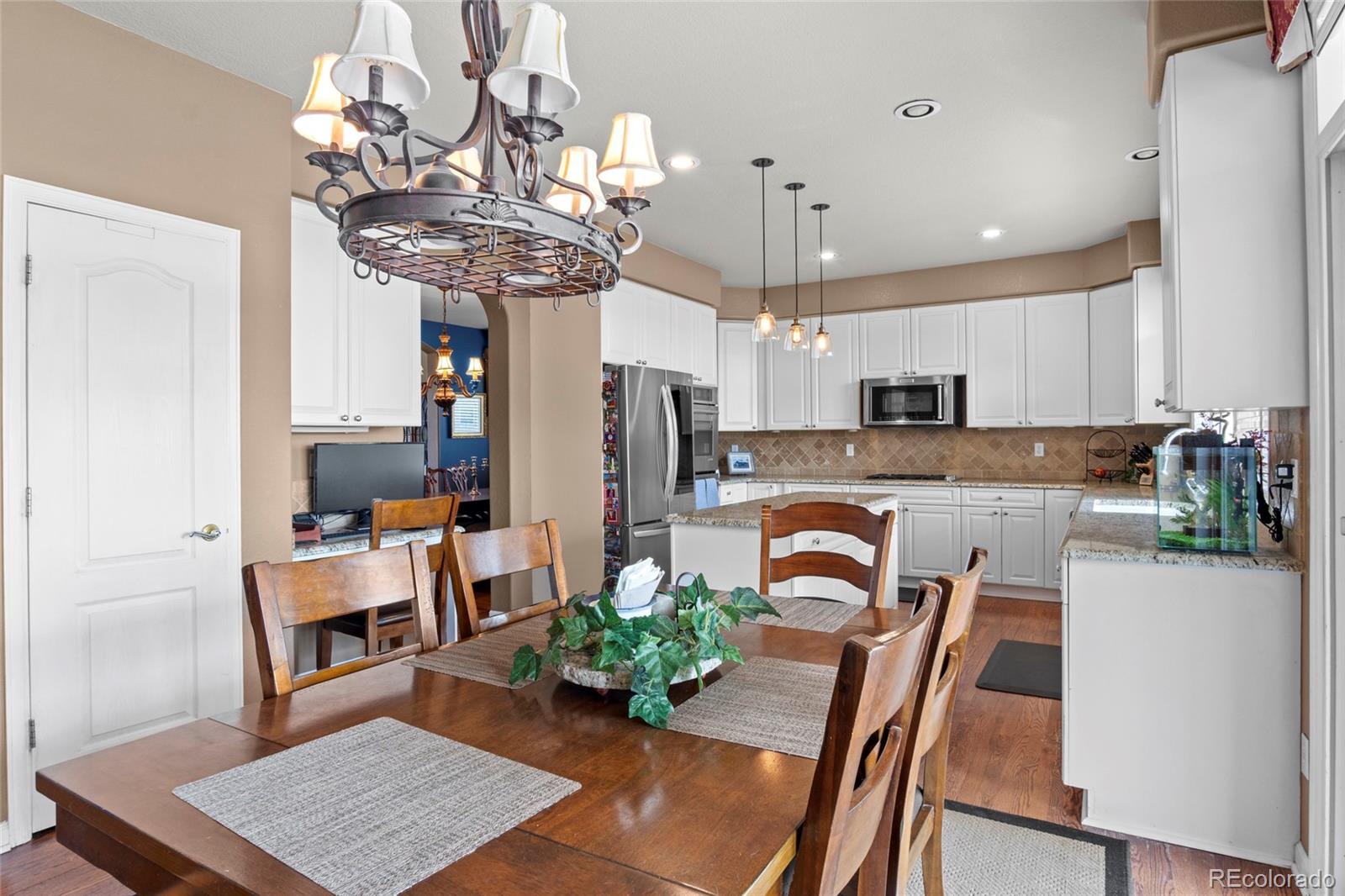 MLS Image #14 for 2606 s xenon way,lakewood, Colorado